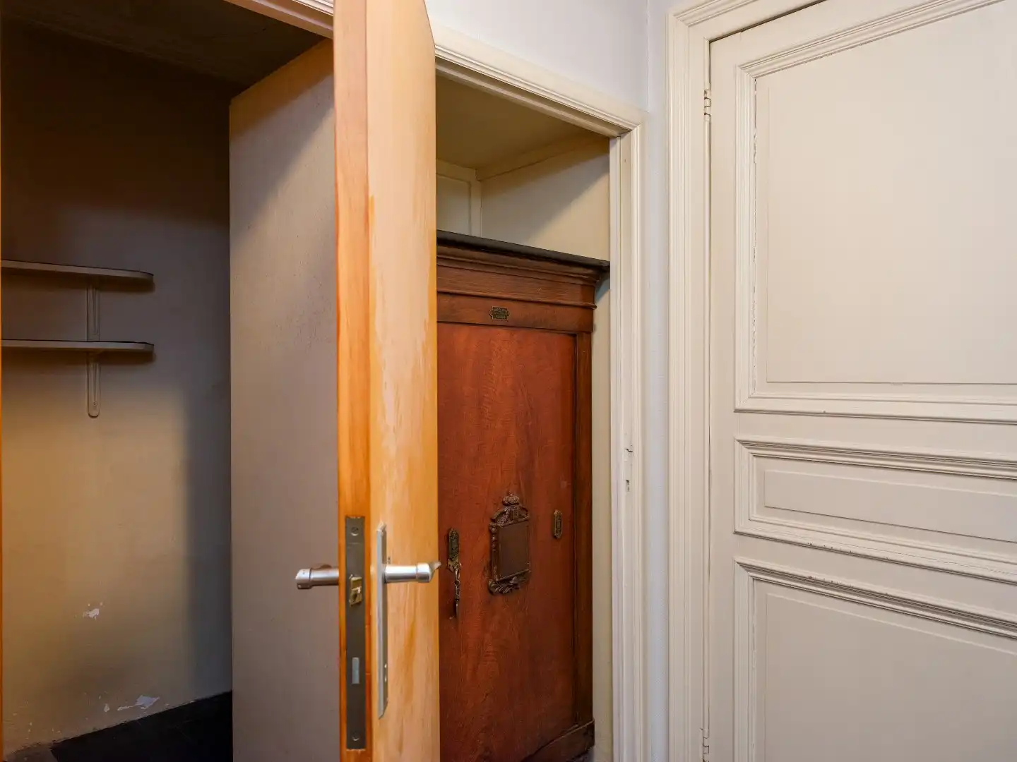 Ruime pastorie met 4 slaapkamers, tuin en garage te Emelgem foto 24