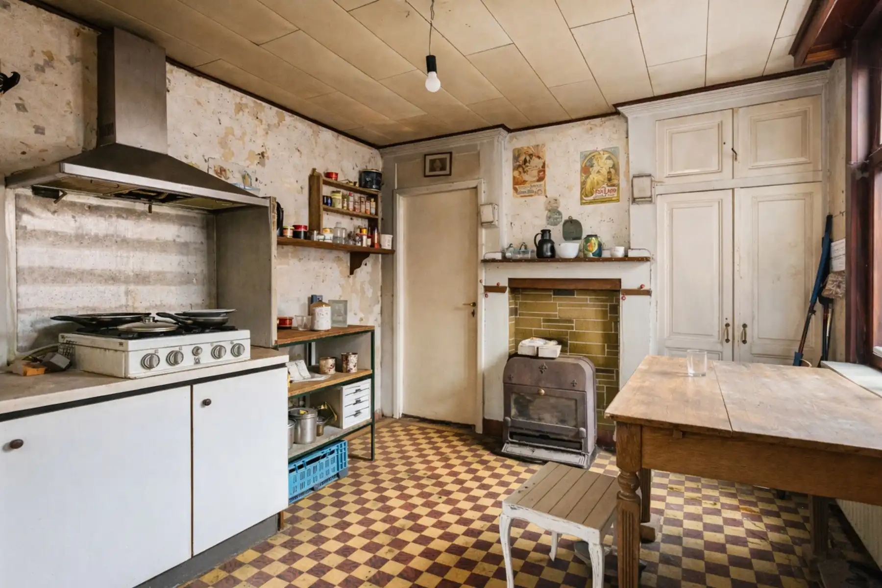 Te renoveren rijwoning met 3 à 4 slaapkamers en ruime tuin. foto 3