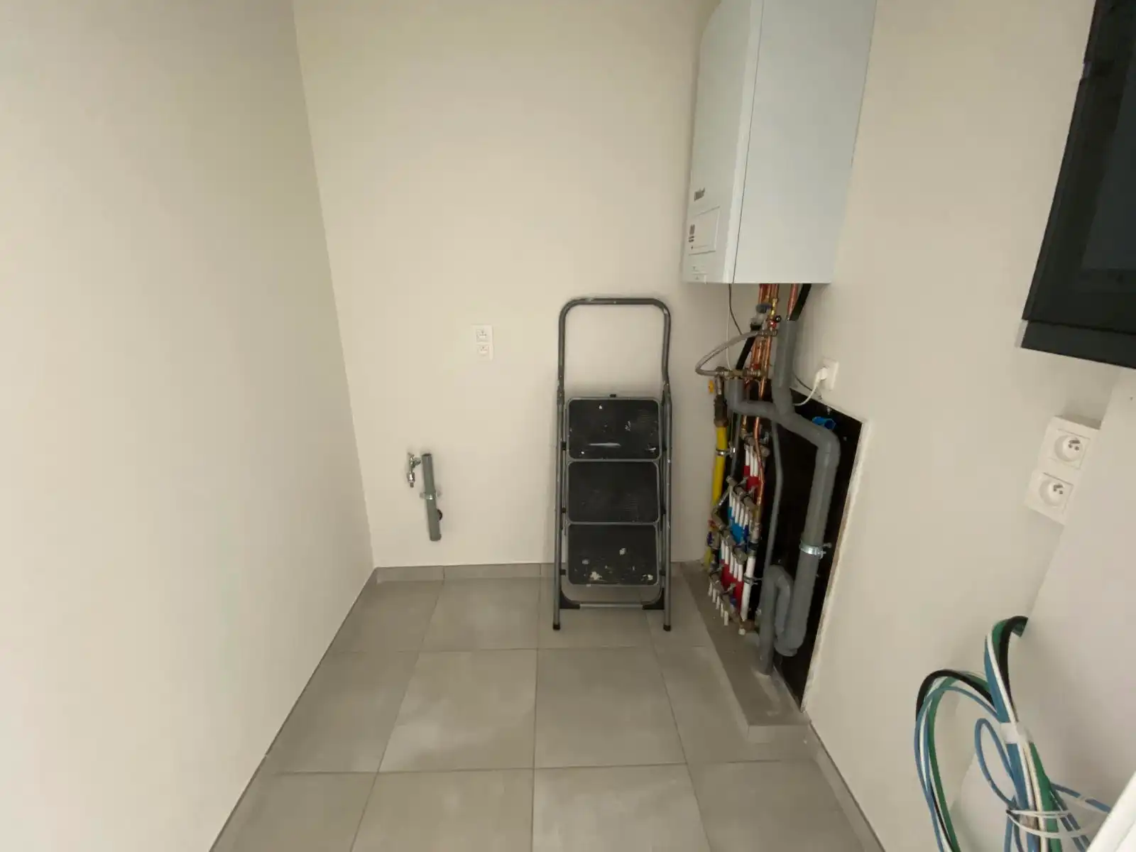 App met 2 slpk en westgericht terras in prachtige site foto 14