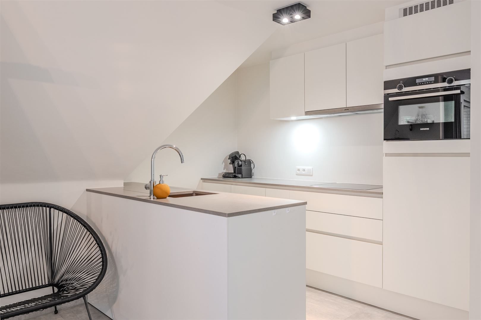 Modern 2 slaapkamer appartement in hartje Middelkerke foto 11