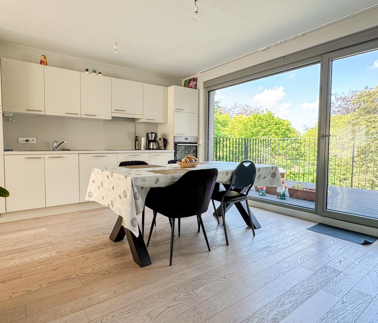 Penthouse met 2 terrassen in prachtige parkomgeving! foto 2