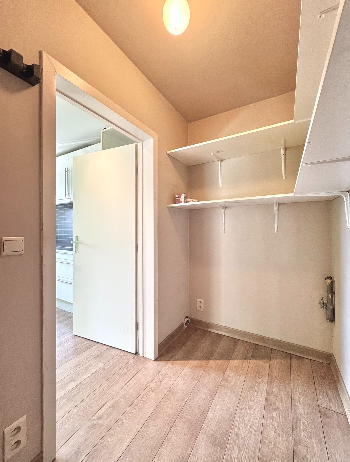 APPARTEMENT MET 2 SLAAPKAMERS EN GARAGE foto 9