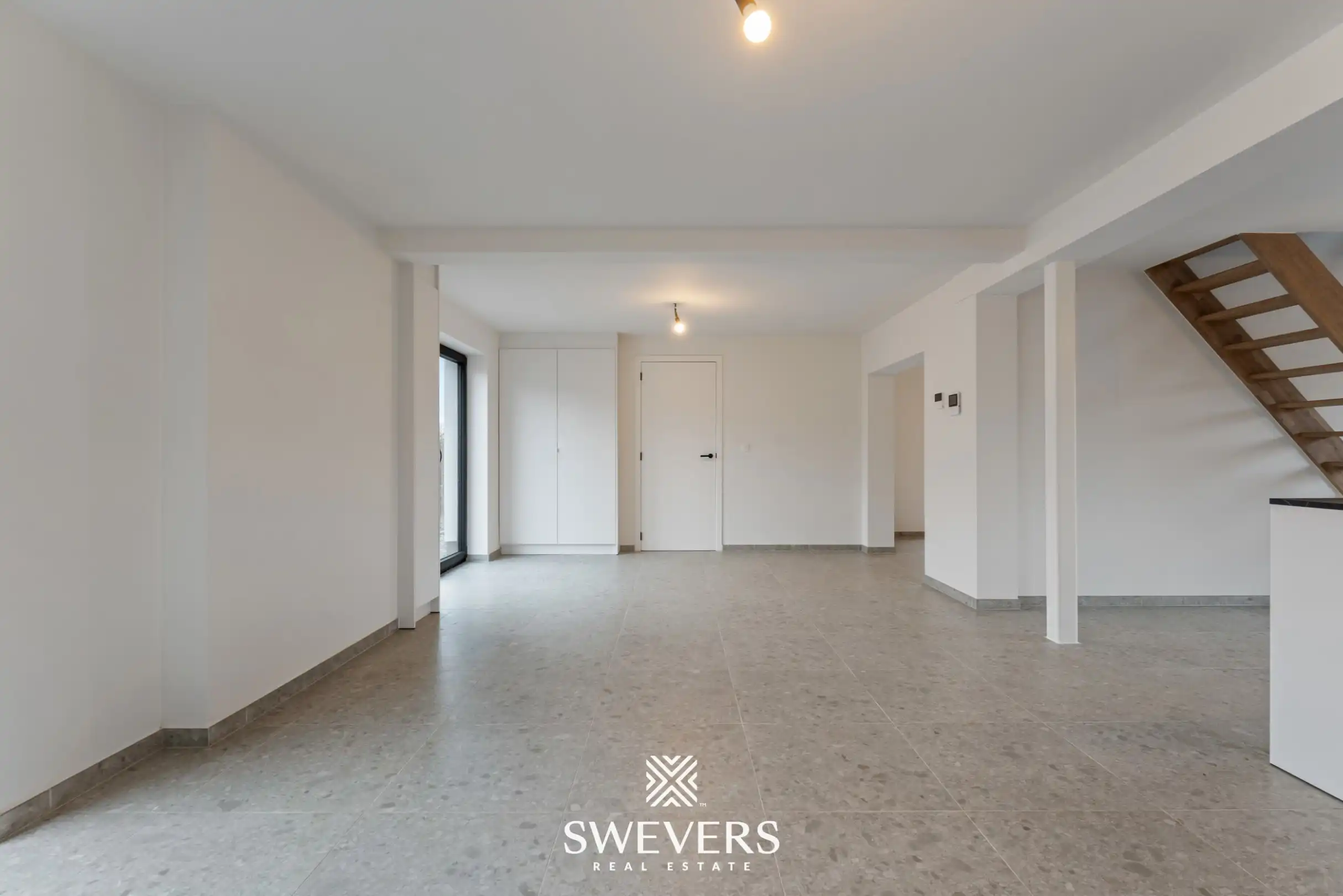 Exclusief wonen (253 m²) in een volledig gerenoveerde open bebouwing te Zonhoven (aankoop aan 2% mogelijk) foto 8