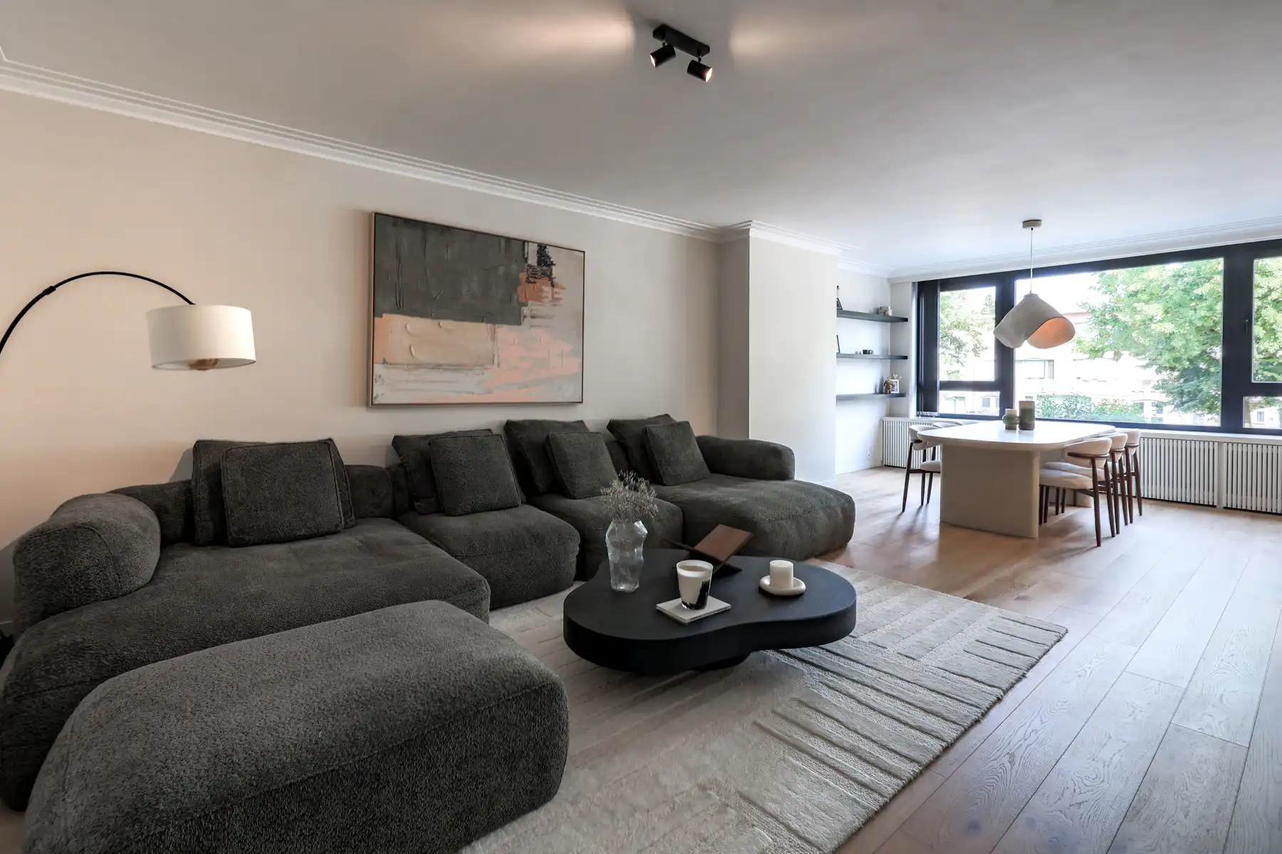Prachtig appartement met 3 slaapkamers en terras foto 3