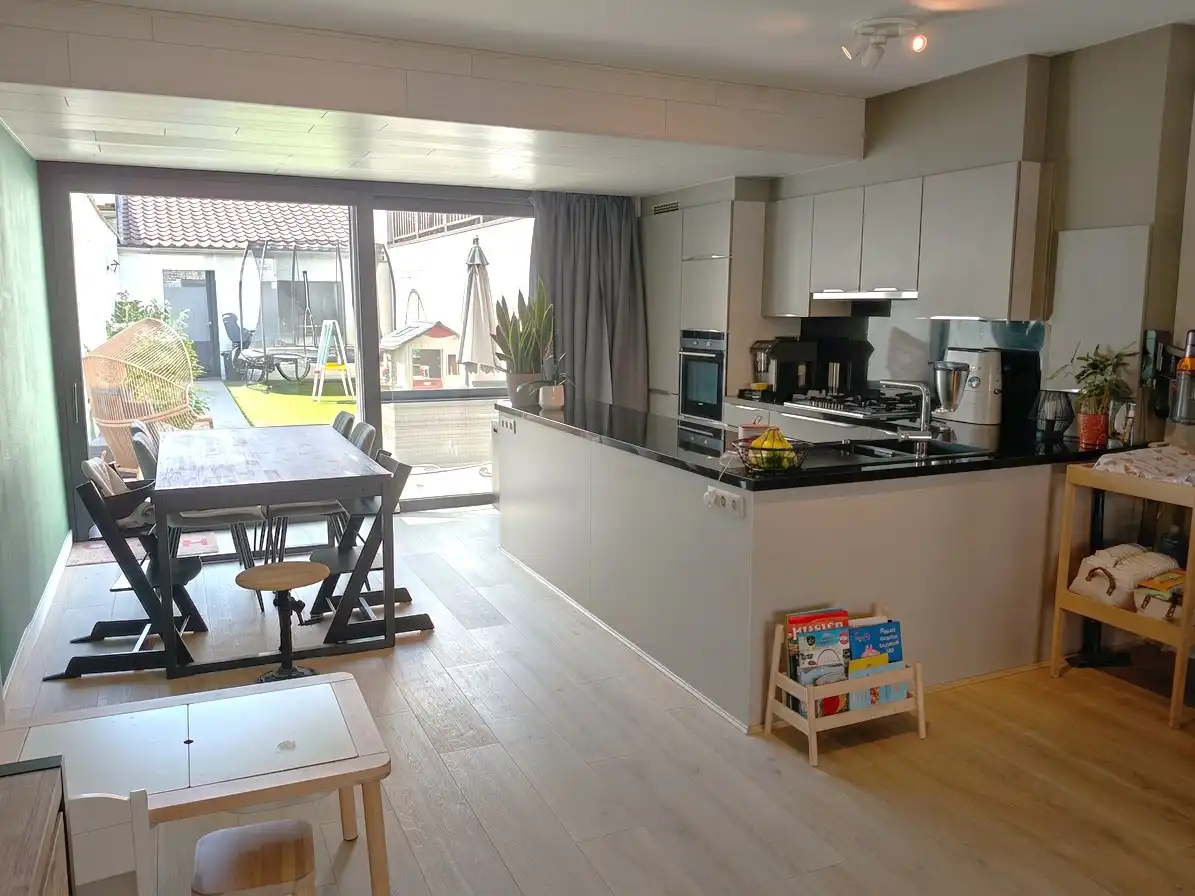 Instapklare gezinswoning met 3 slaapkamers, zonnige tuin en EPC B te Stene foto 4