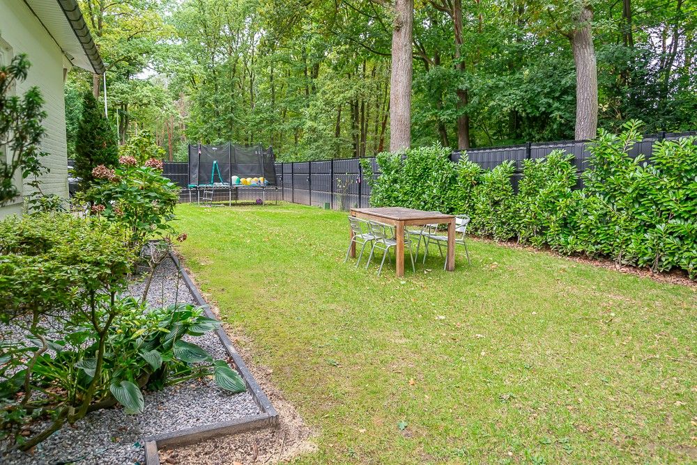 Charmante gerenoveerde woning op toplocatie in Neerharen (Lanaken) foto 38