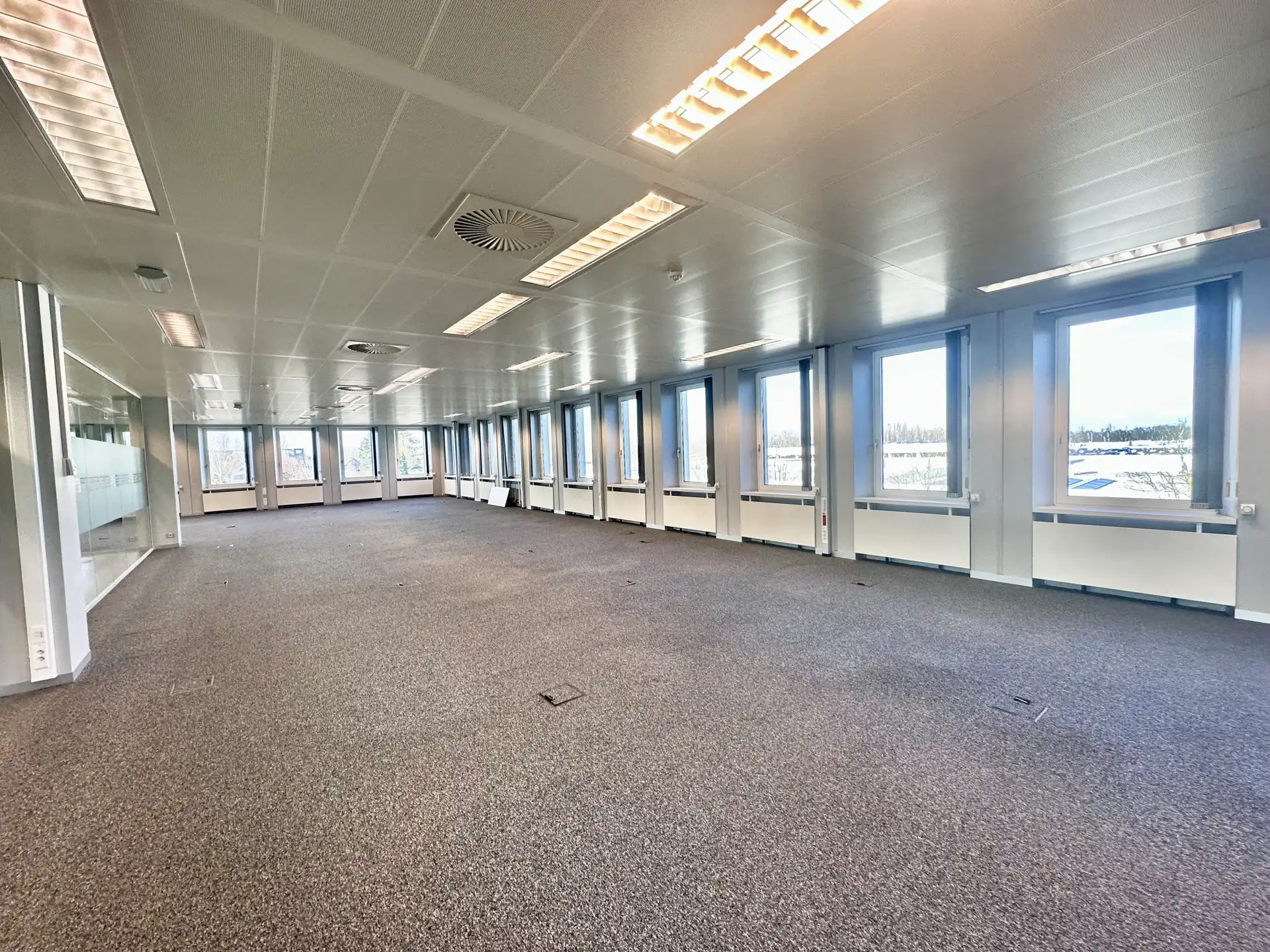 PRINS BOUDEWIJNLAAN 5: MODERNE KANTOORRUIMTES NABIJ E19 foto 10