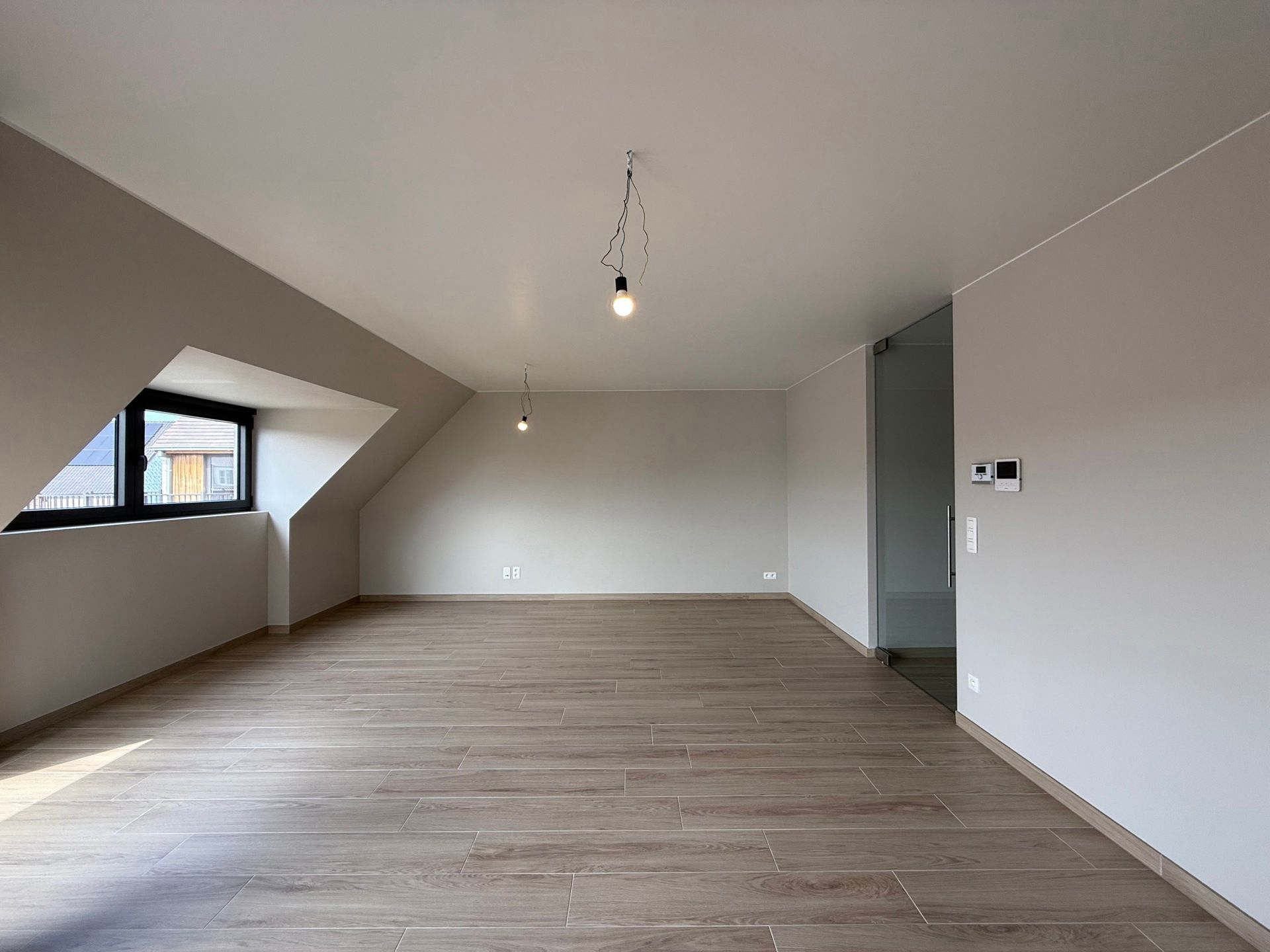 SERSKAMP - Lichtrijk NIEUWBOUW BEN-appartement met staanplaats. foto 3