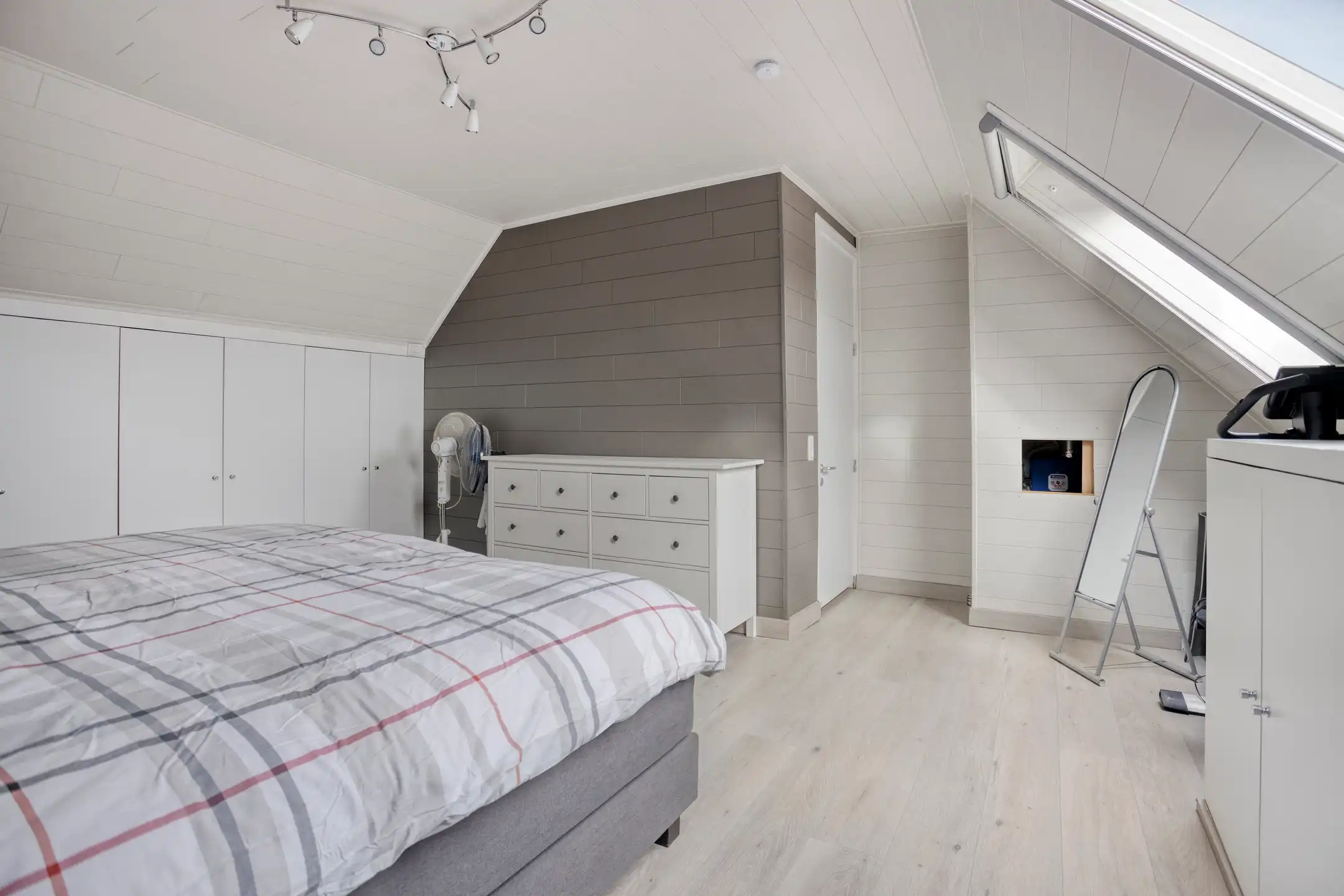 Energiezuinig woning met 4 slaapkamers foto 17