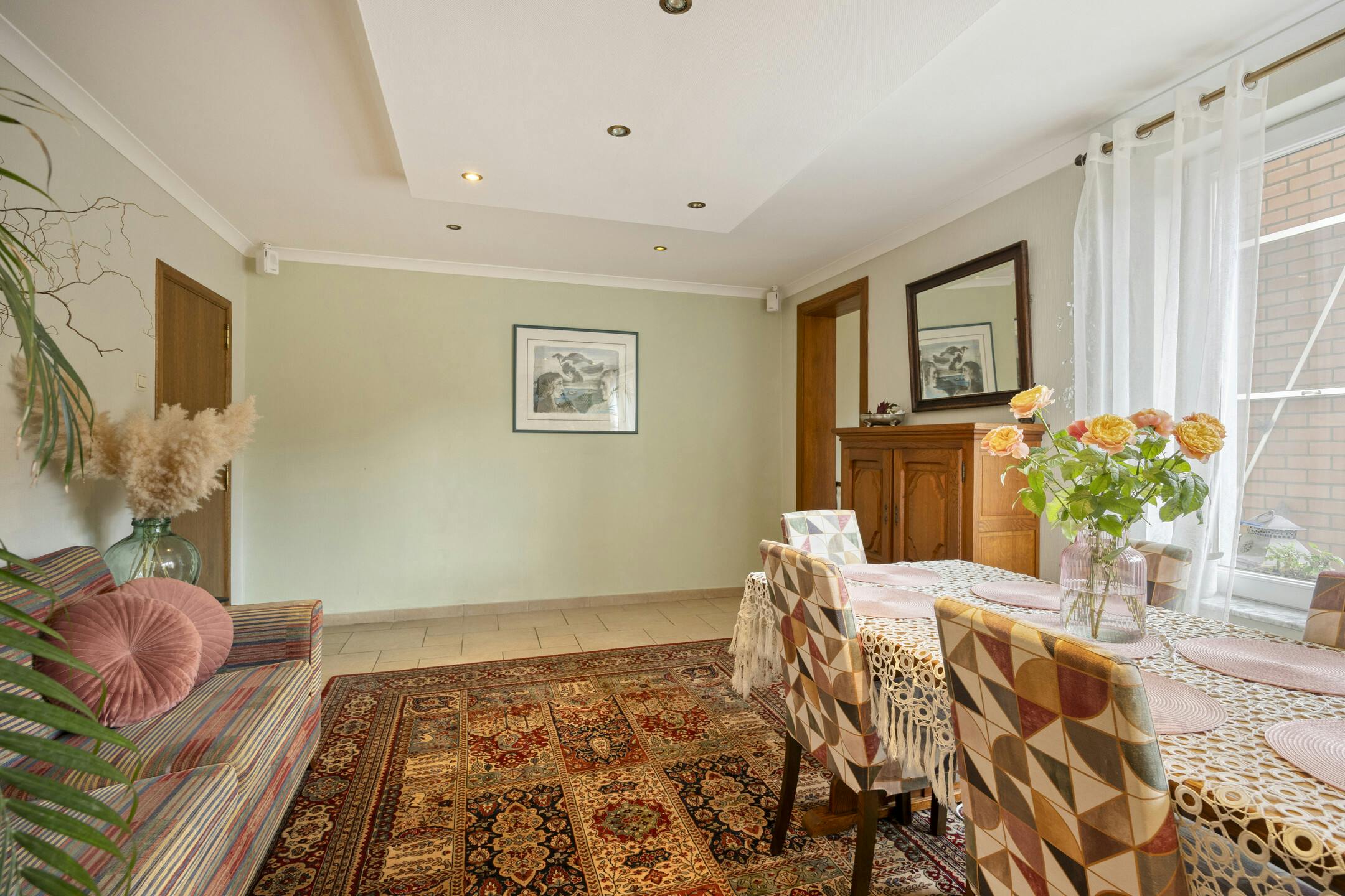 Uniek handelshuis met ruime garage in het hartje Borgloon foto 7