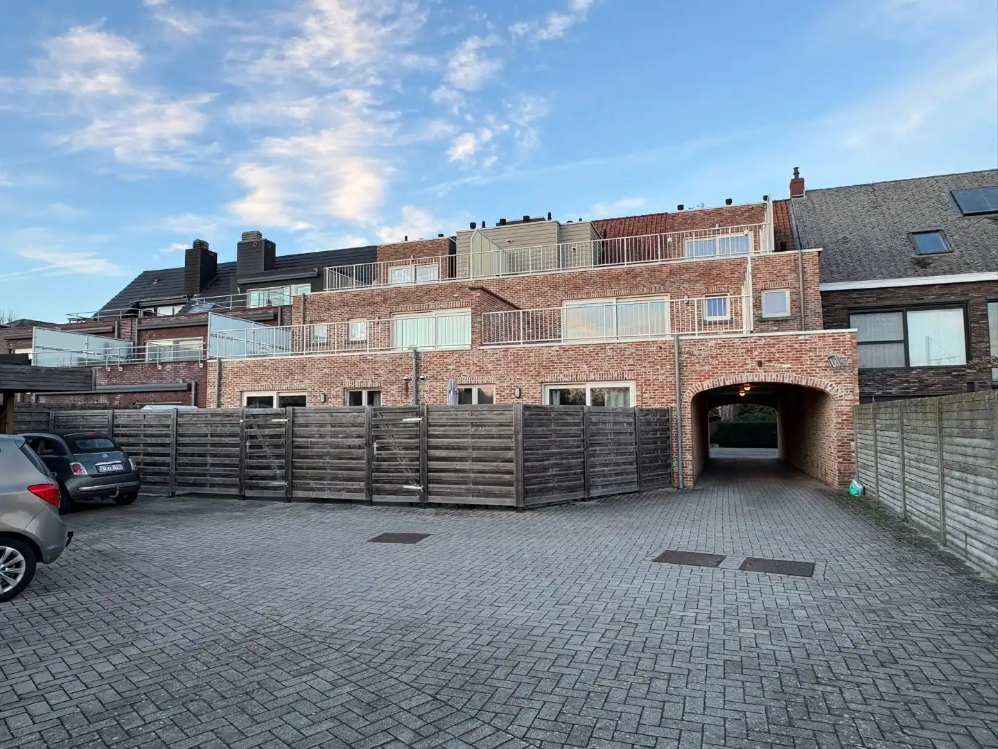 Ruim, energiezuinig appartement met 2 slpks, groot terras en autostaanplaats!  foto 11