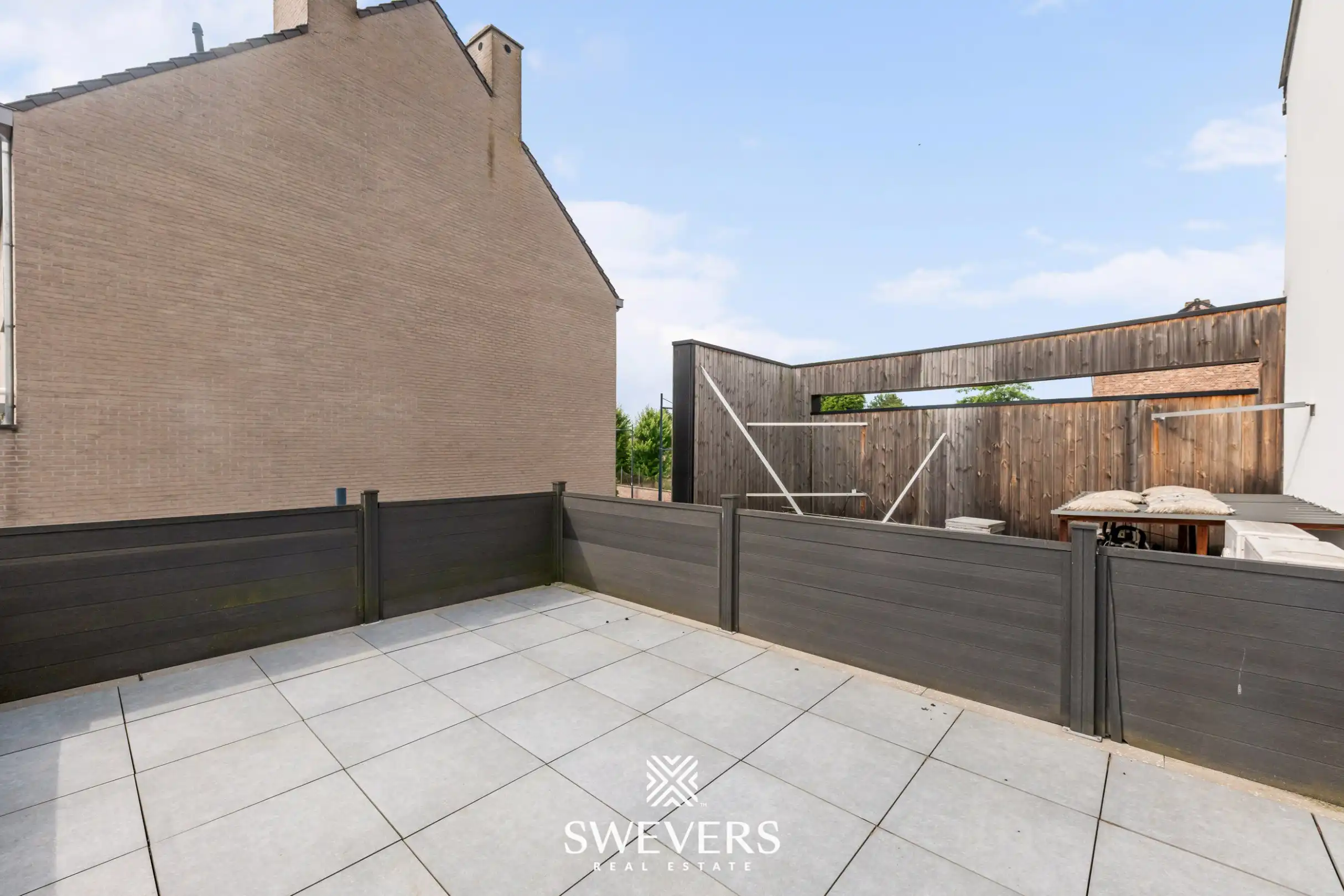 Veelzijdig handelspand met ruim duplex appartement: wonen, ondernemen én investeren onder één dak in centrum Alken foto 22