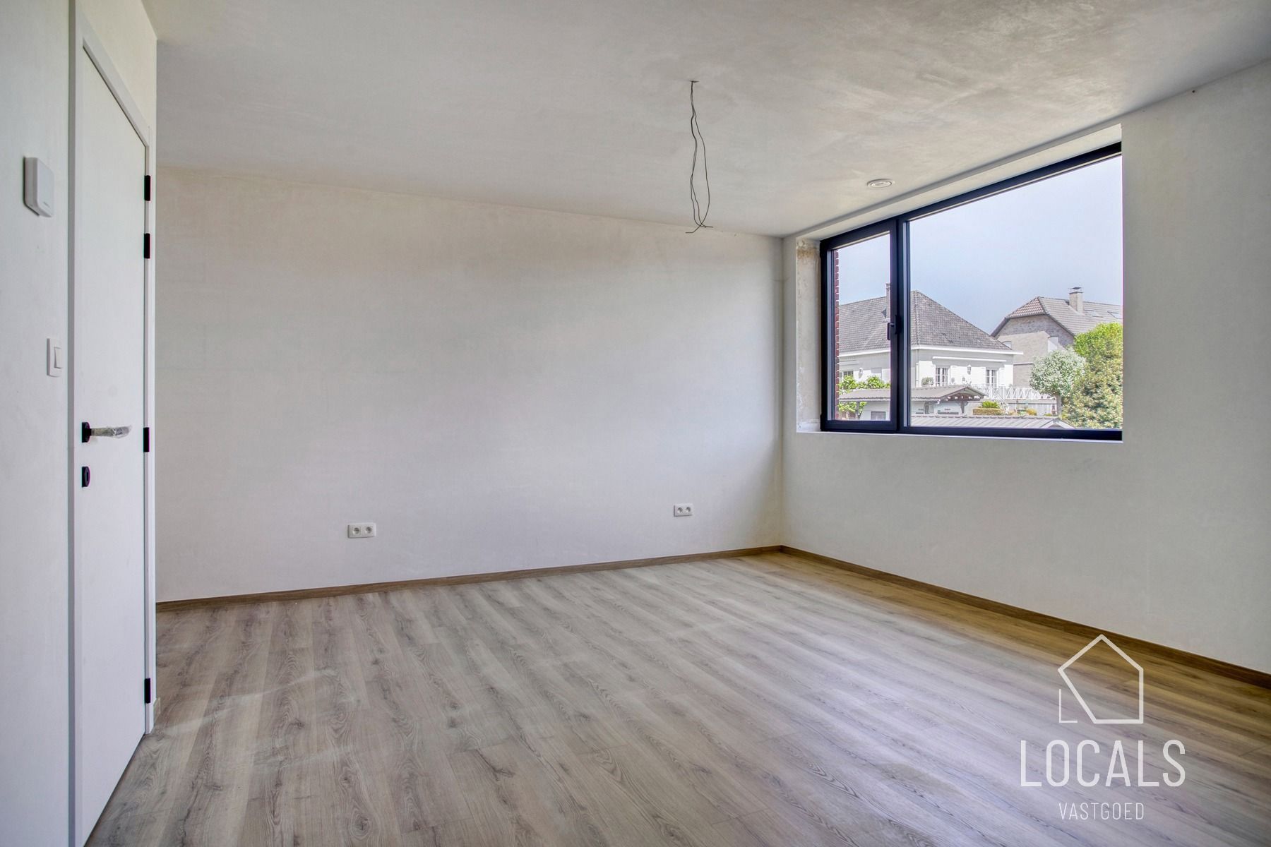 Ruime HOB met garage, tuin & 3 slaapkamers op toplocatie! foto 14