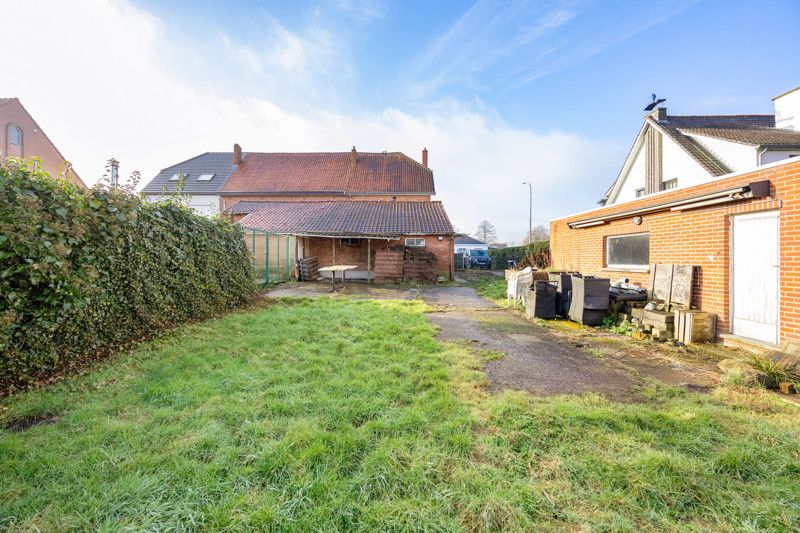 Te renoveren, goed gelegen woning op 8are 75ca foto 18