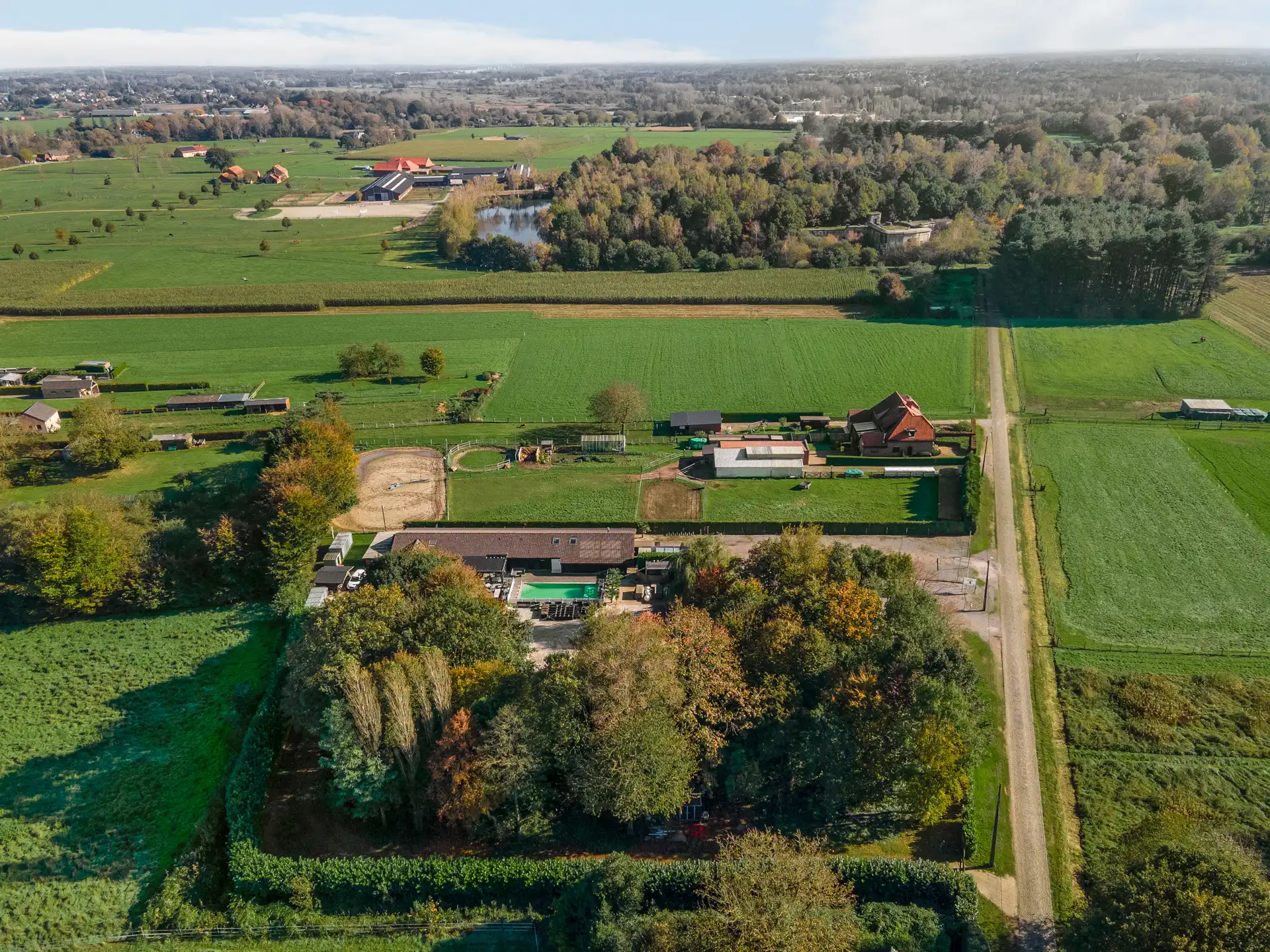 Polyvalent gebouw gelegen in recreatiegebied  foto 6