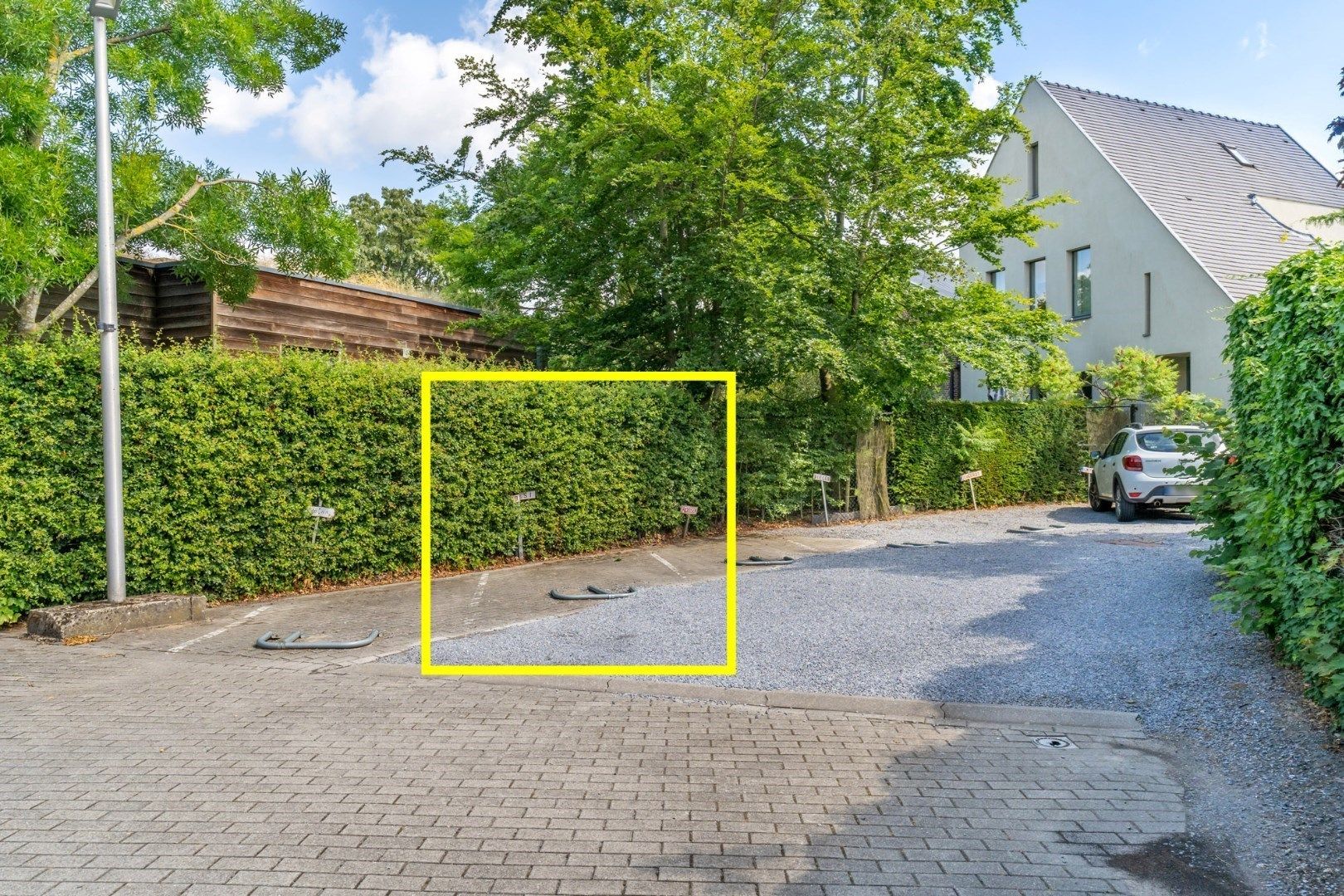 Gezellig 1-slaapkamer appartement in hartje Bilzen foto 24