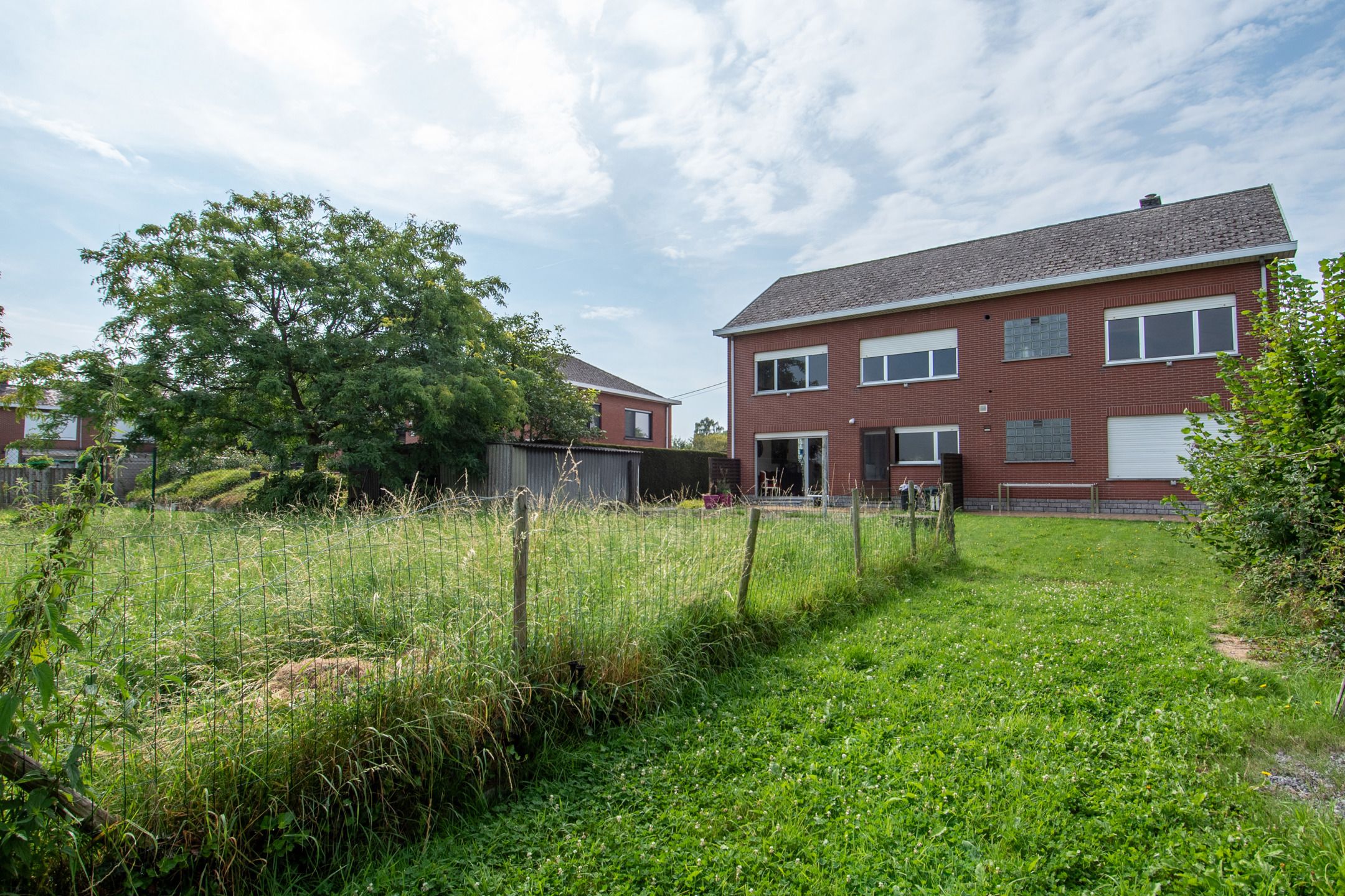 Te renoveren villa in rustige woonwijk foto 5