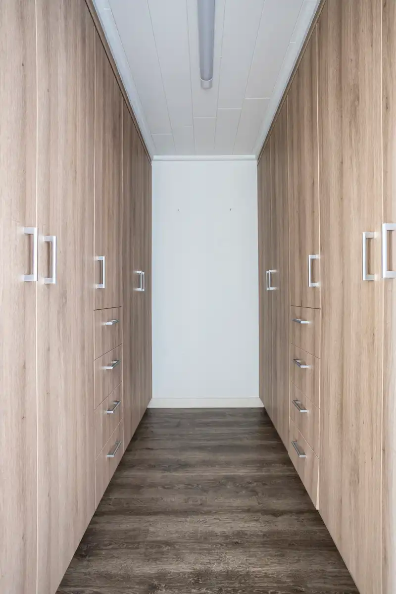 Ruim en fris appartement met 2 slaapkamers te Landen foto 11