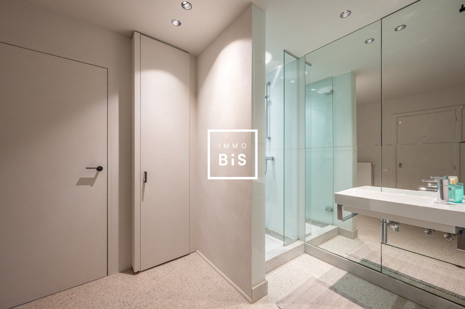 Luxueus tuinappartement in duplex op topligging aan de Wandeldijk foto 35
