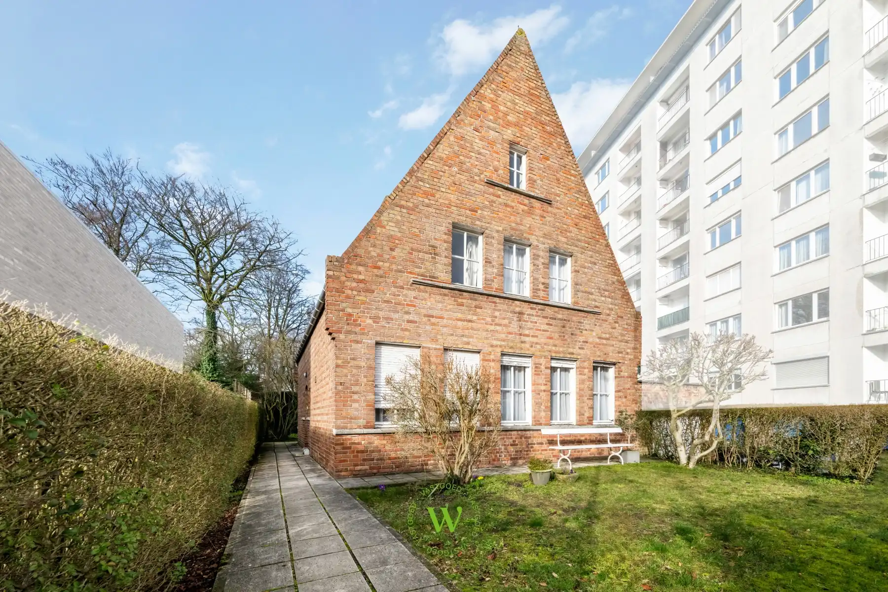 Woning met veel potentieel in fietsstraat in Sint-Michiels foto 21