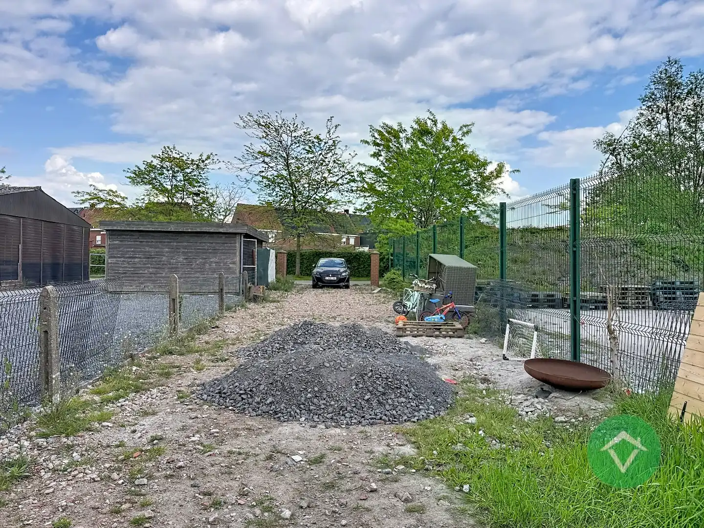 Instapklare woning met 4 slaapkamers en tuin te huur in Roeselare foto 21