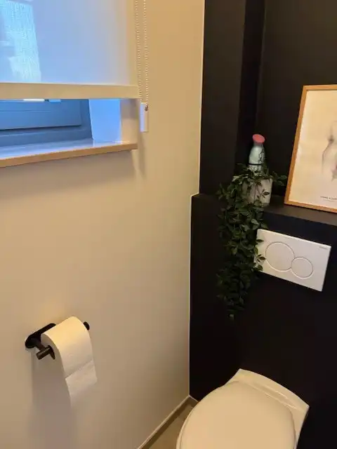 Te huur: Mooie gerenoveerde en energiezuinige woning met 3 slaapkamers in Houthalen centrum foto 9