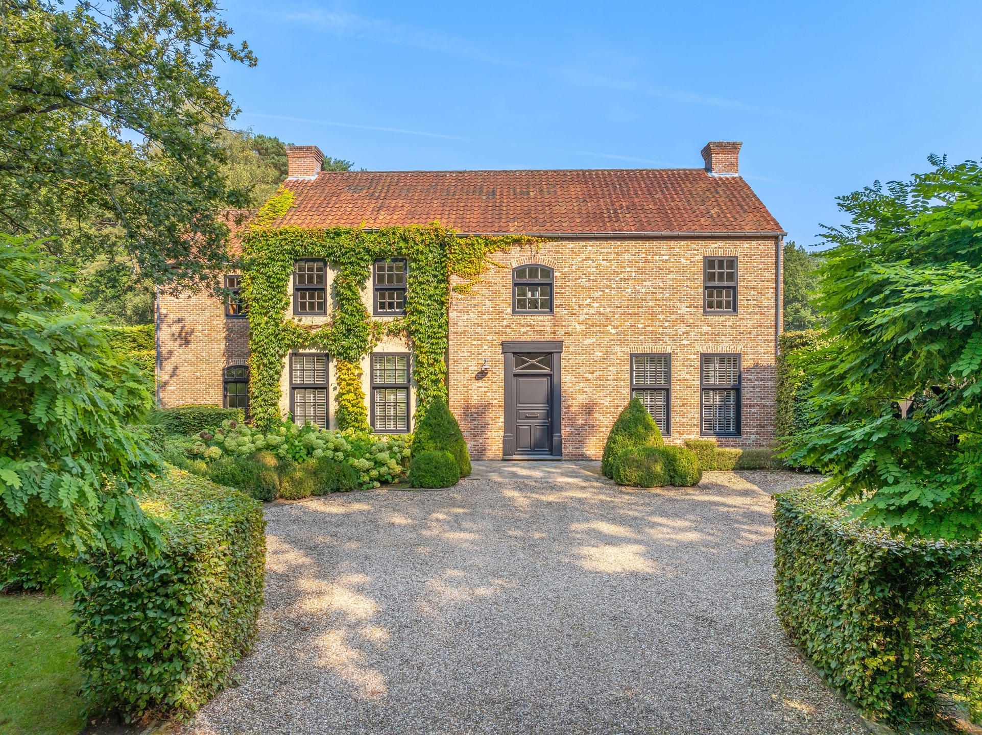 Stijlvolle villa met zwembad en Heritage bijgebouw foto 1