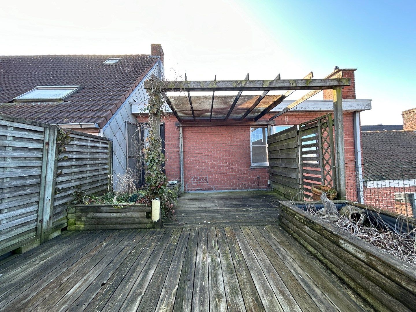 Handelspand (woonst, winkel en opslagplaats) te huur  in het centrum te Waregem!  foto 21