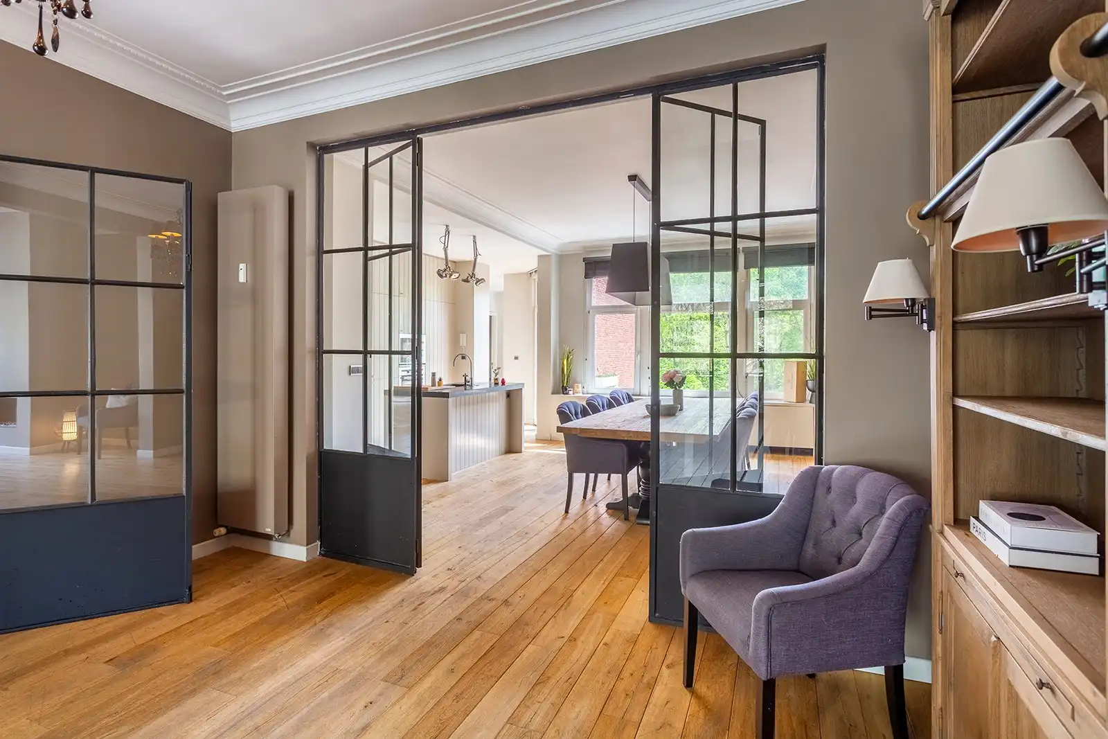 Royaal charme appartement van 195m² met 3 slk en 3 badk + P foto 10