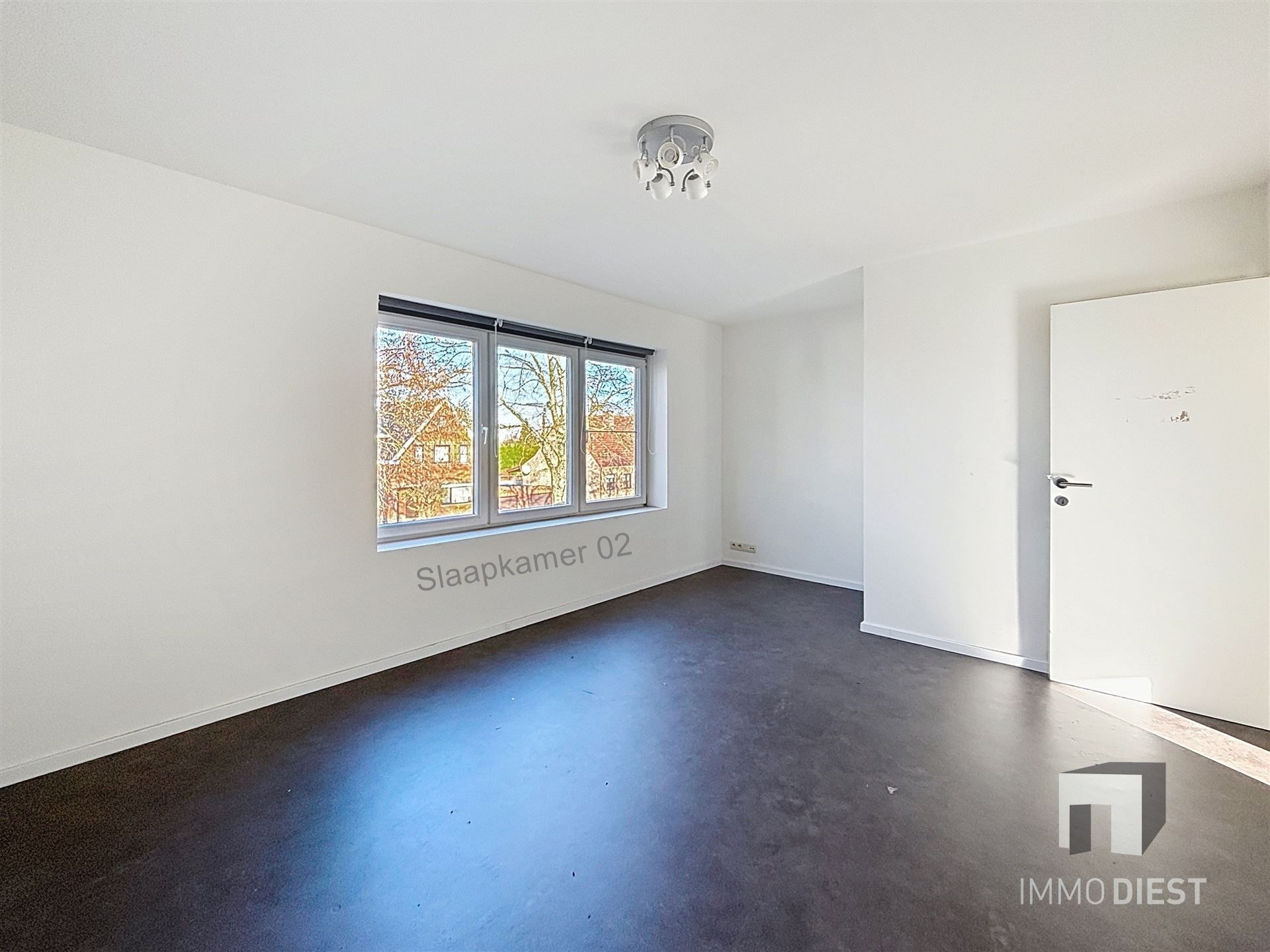 Gezingswoning met 3 slaapkamers en tuintje foto 11