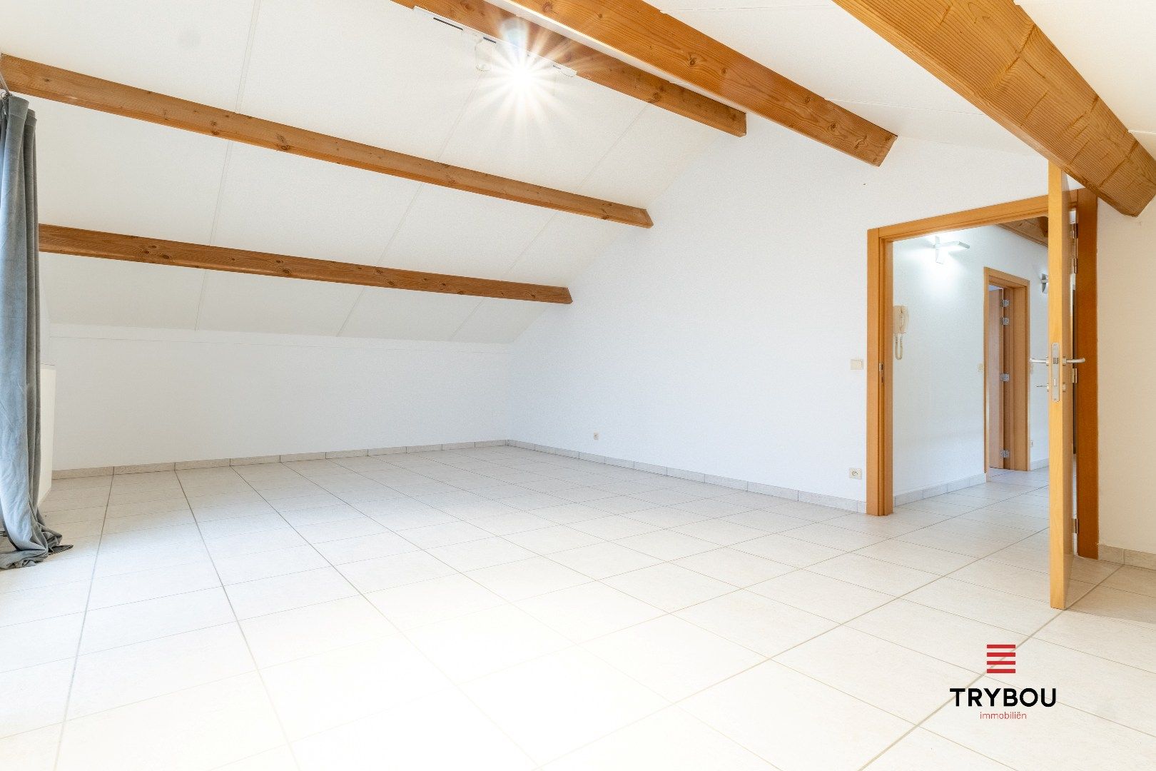 Karaktervolle gezinswoning met 4 slaapkamers op toplocatie foto 16