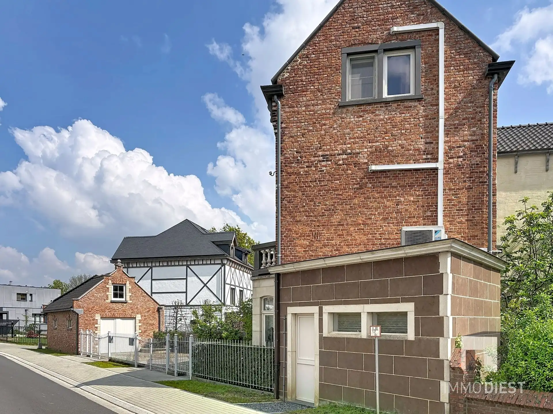 Welkom in deze herenwoning vol charme en grandeur in Scherpenheuvel. foto 37