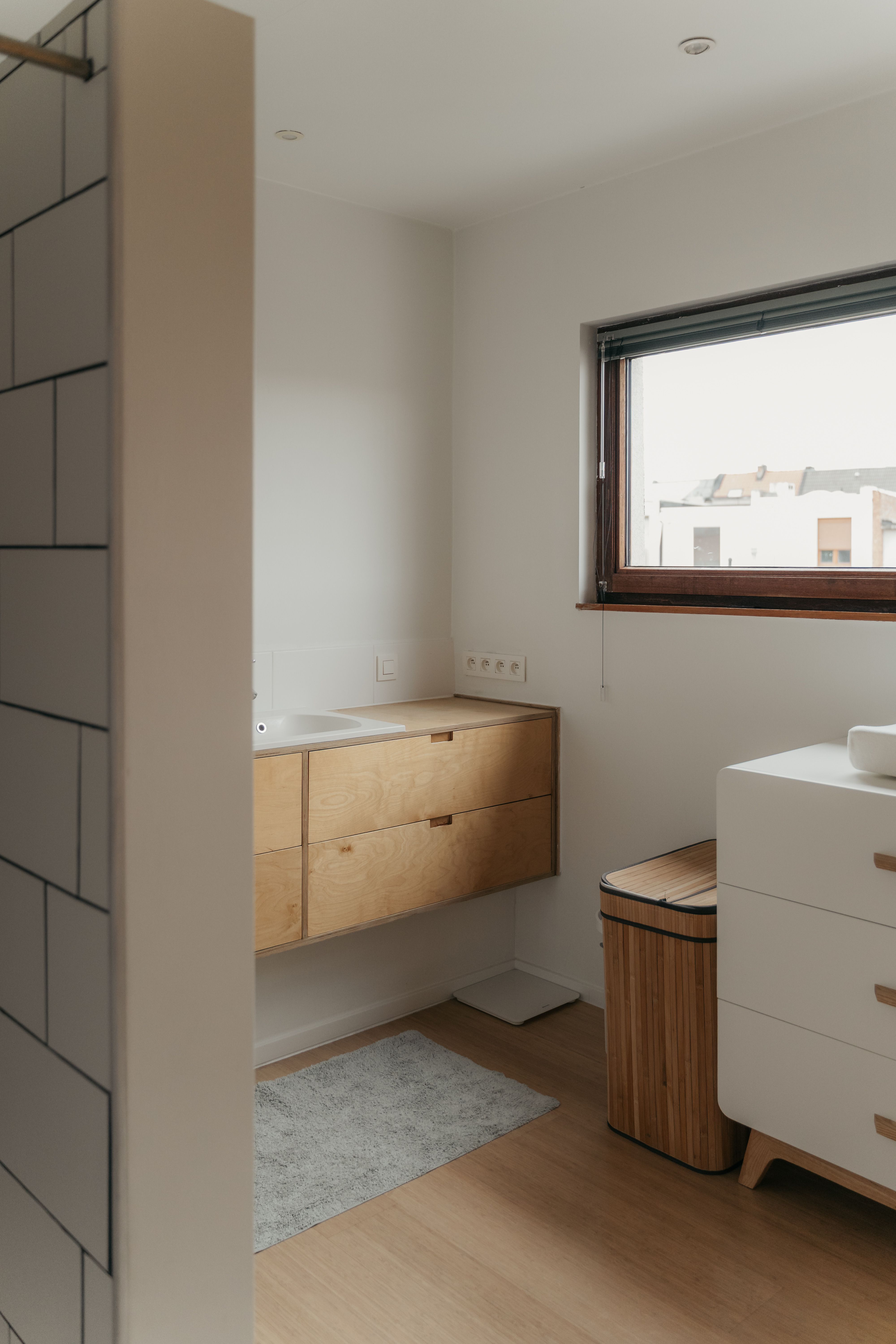 Back to SCHOOL(STRAAT): gerenoveerde woning met 3 slaapkamers, tuin en garage. foto 22