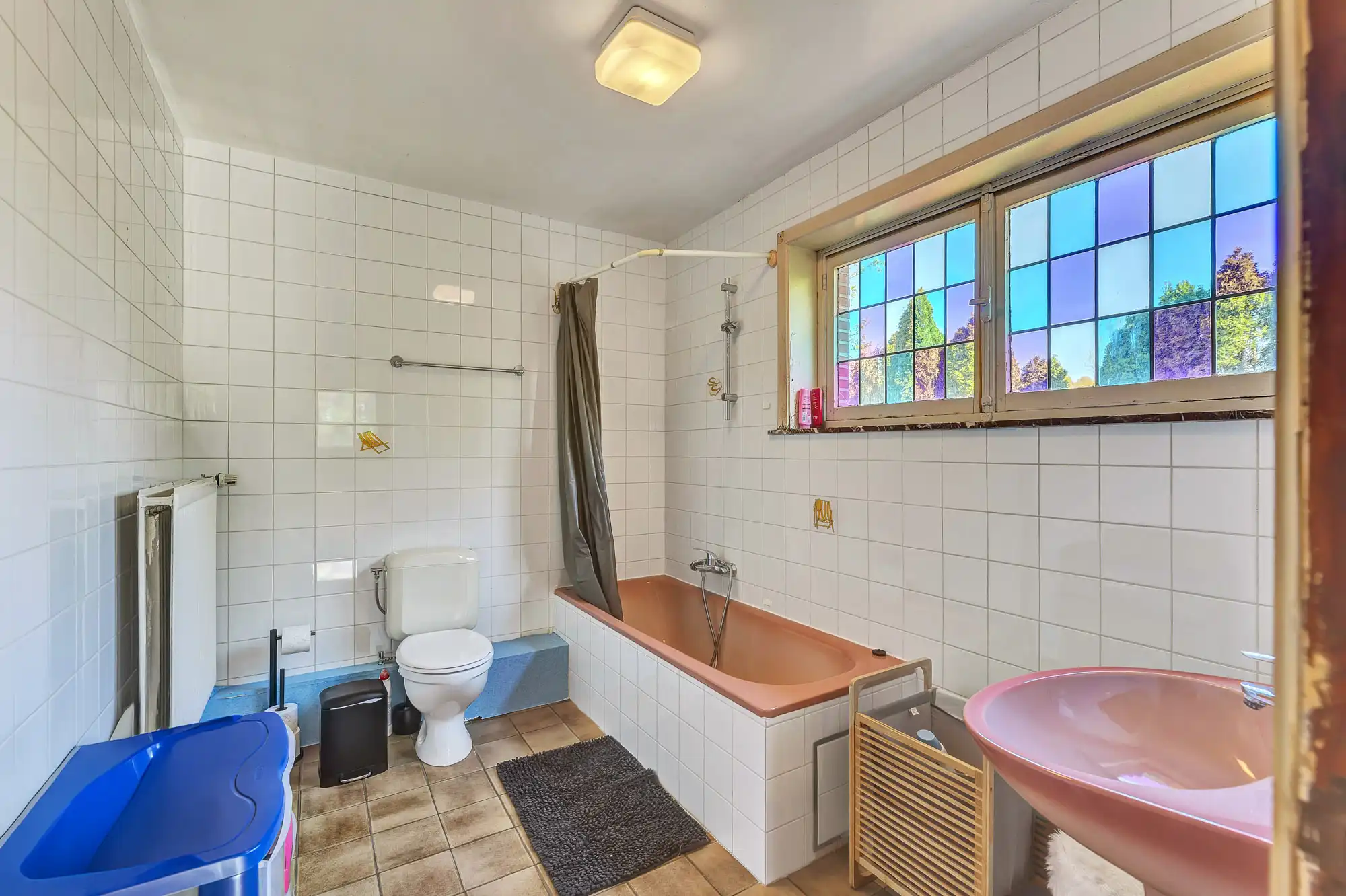 Goed onderhouden woning met garage foto 23