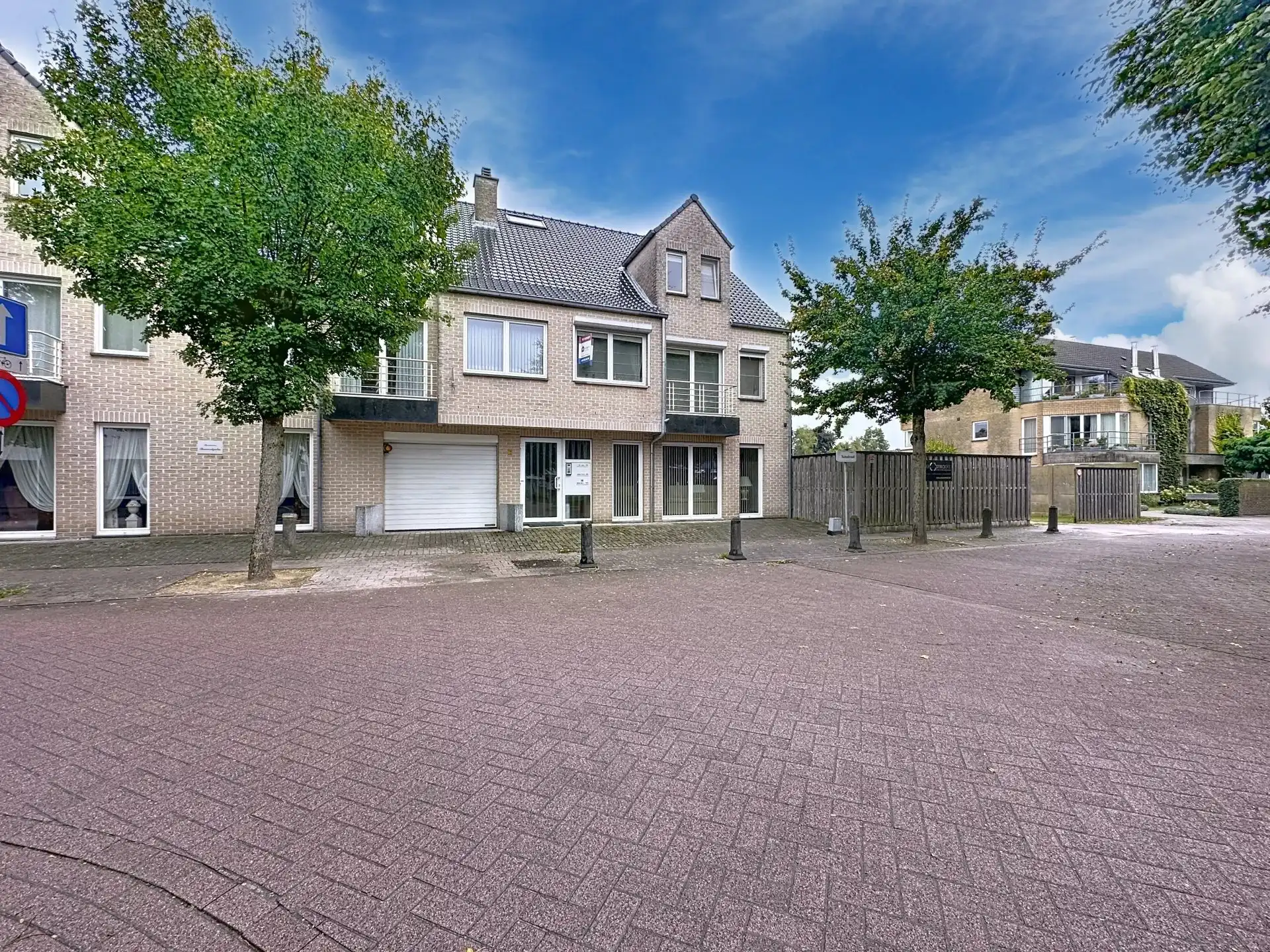 Luxueus duplex appartement met privé-lift, 3 slaapkamers, terras, ondergrondse parkeerplaats en ruime kelderberging. foto 21