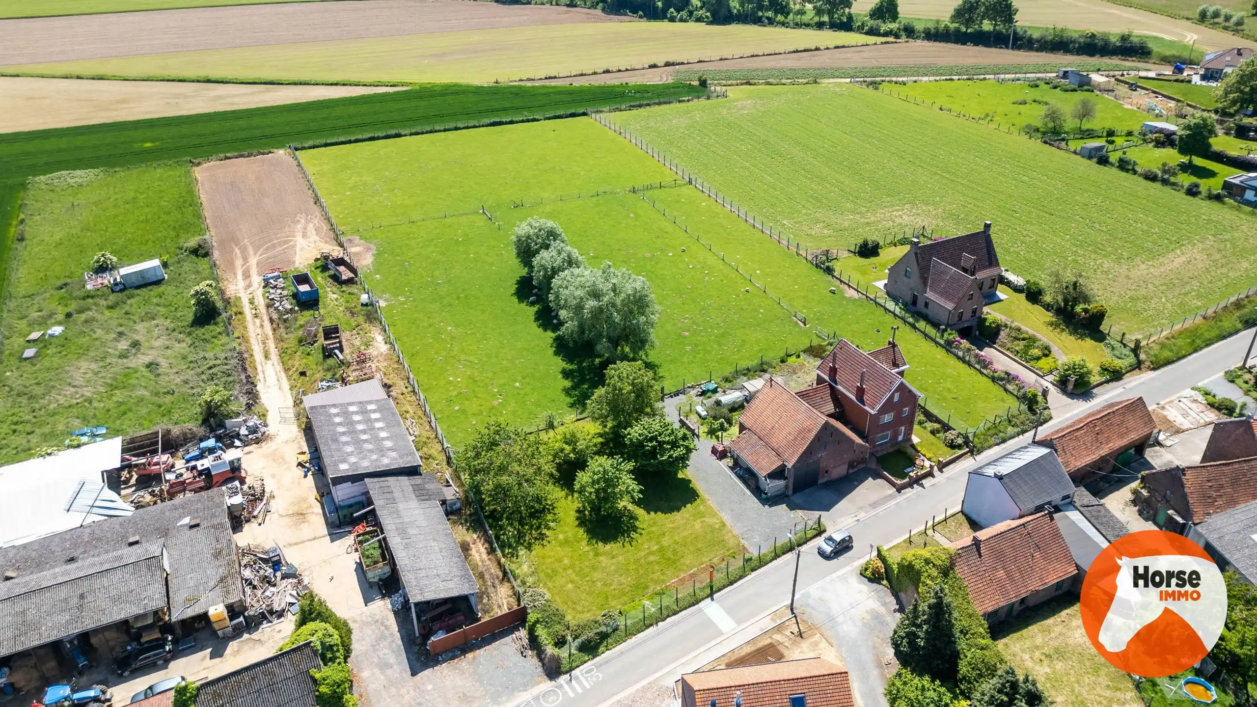 LIERDE - Woning met bijgebouw op 94 are foto 2