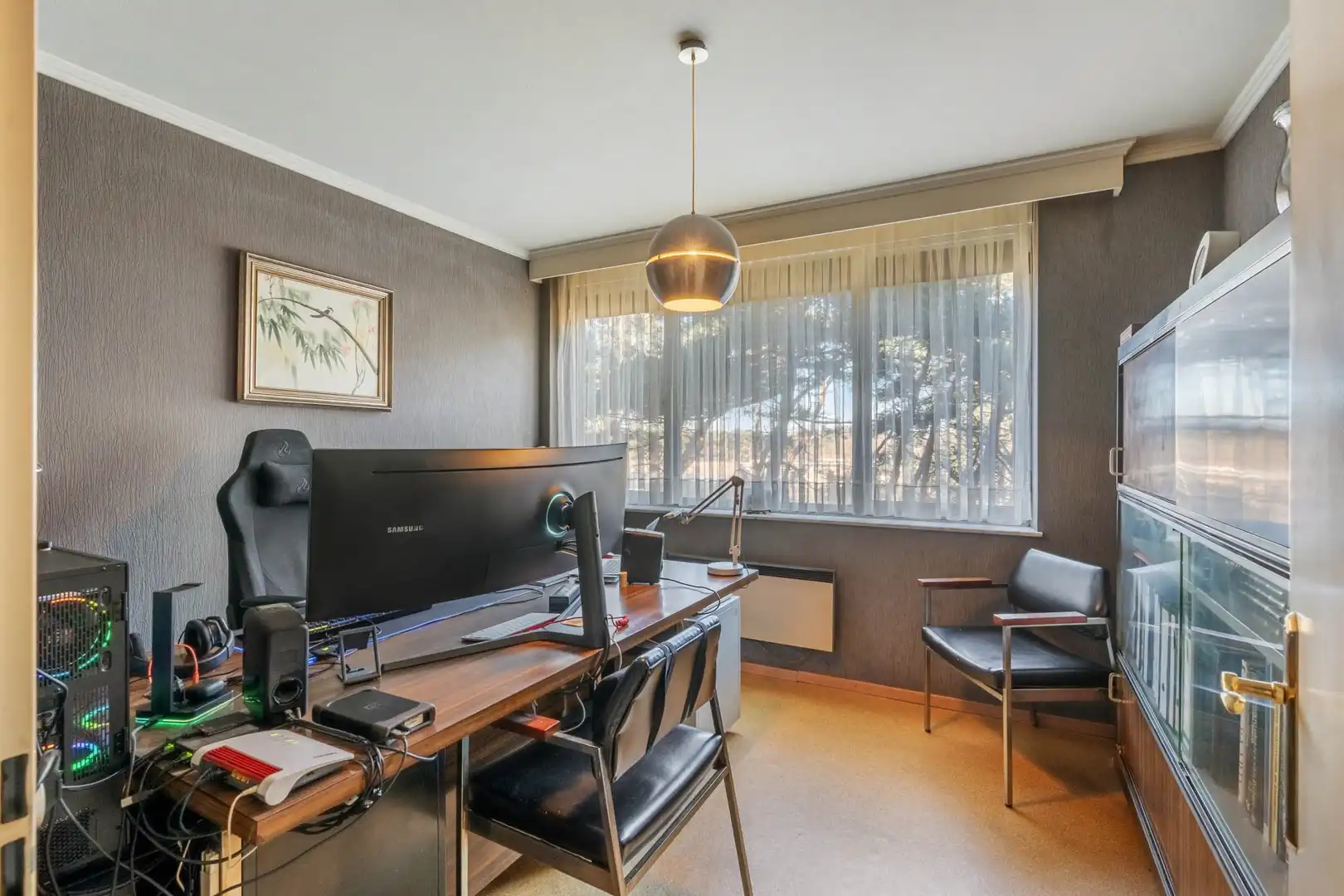 Ruim en lichtrijk appartement met 3 slaapkamers, balkons, garage en berging in Genk foto 16