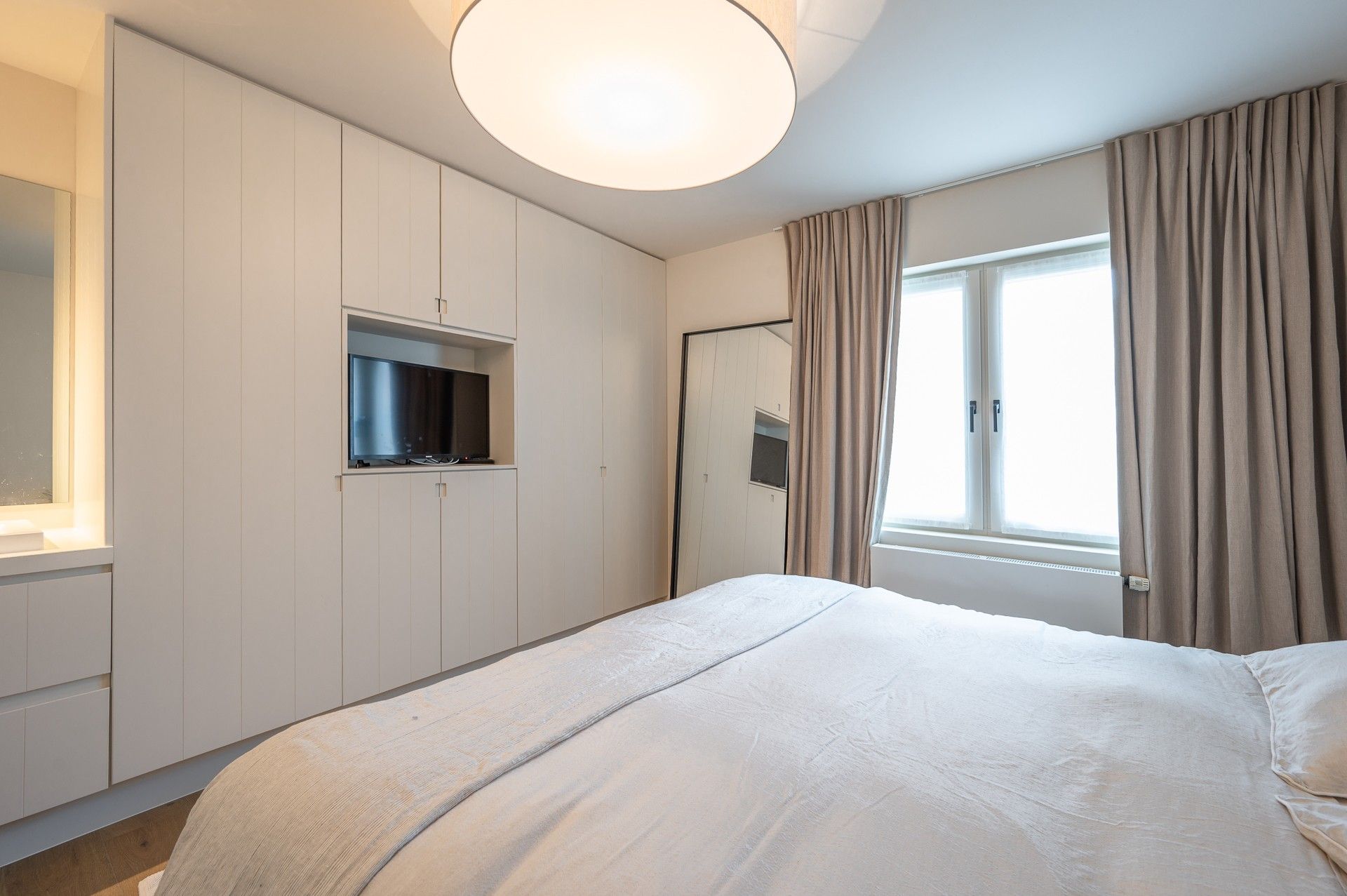 Gerenoveerd appartement met zijdelings zeezicht in het Zoute foto 7