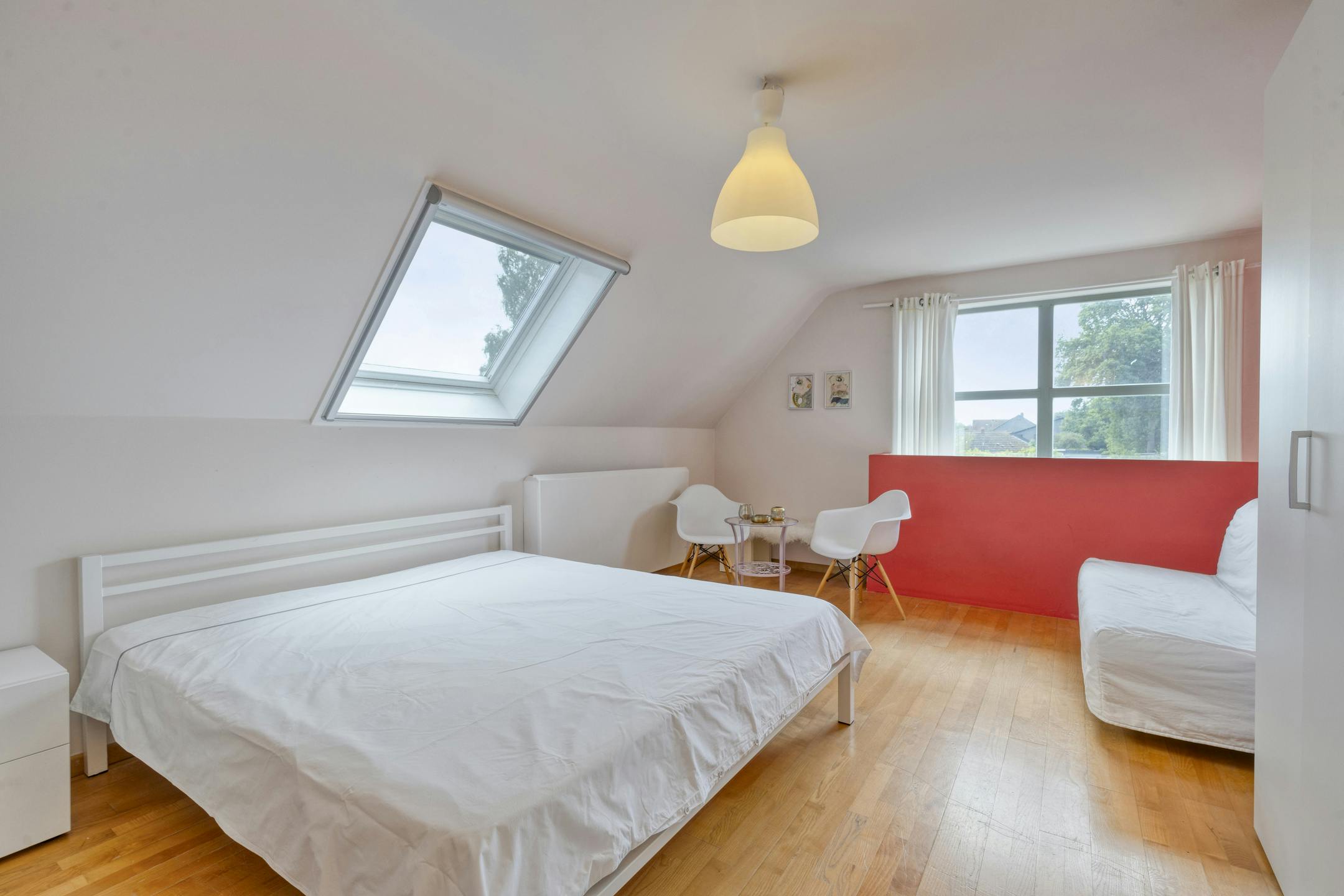 Villa met praktijkruimte op ruim perceel te koop te Brugge foto 8