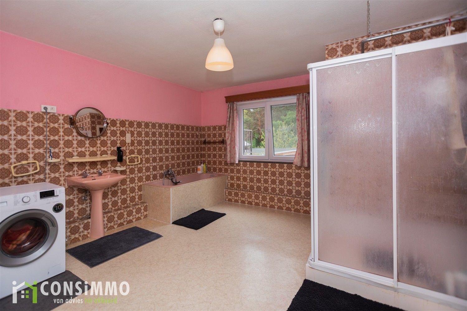 Ruime woning in Genk-Termien met 5 slaapkamers! foto 14