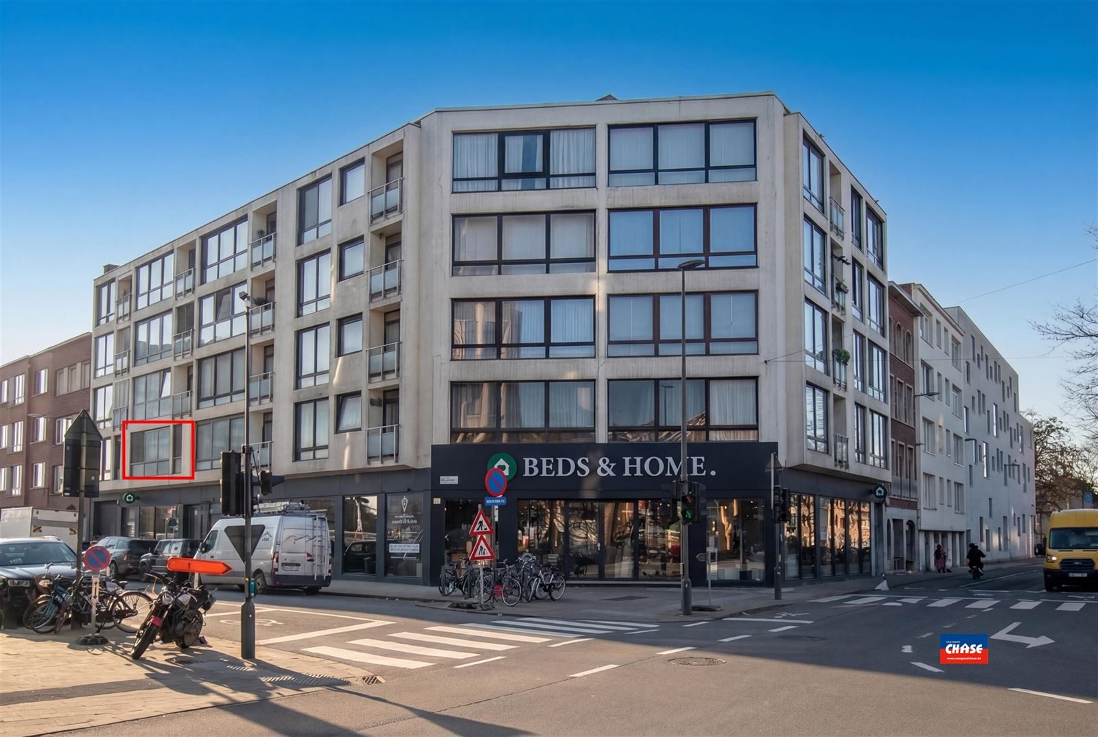 Gerenoveerd appartement op een top locatie foto 13