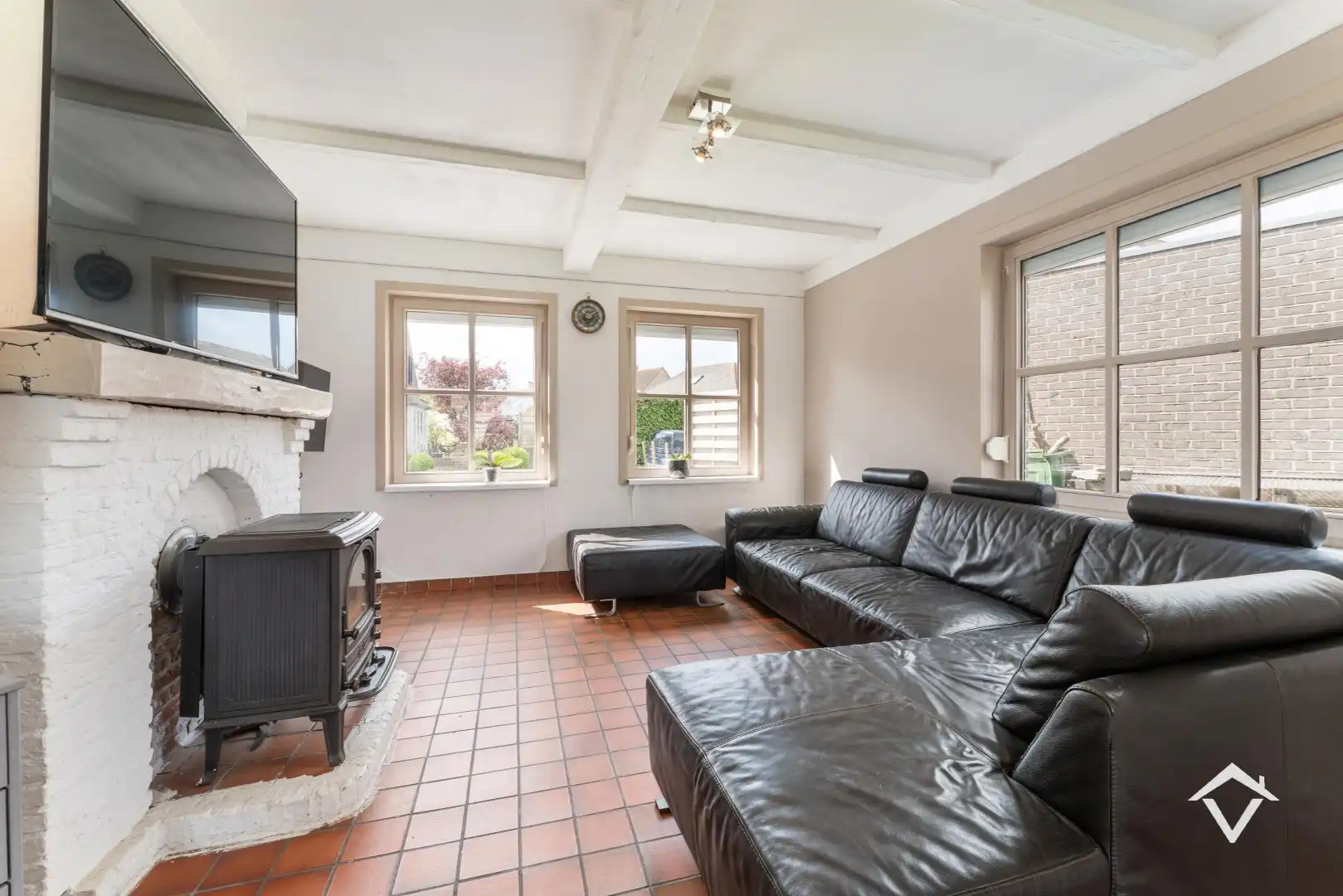 Landelijke gezinswoning met rustige ligging, 3 slaapkamers en een inpandige garage foto 5