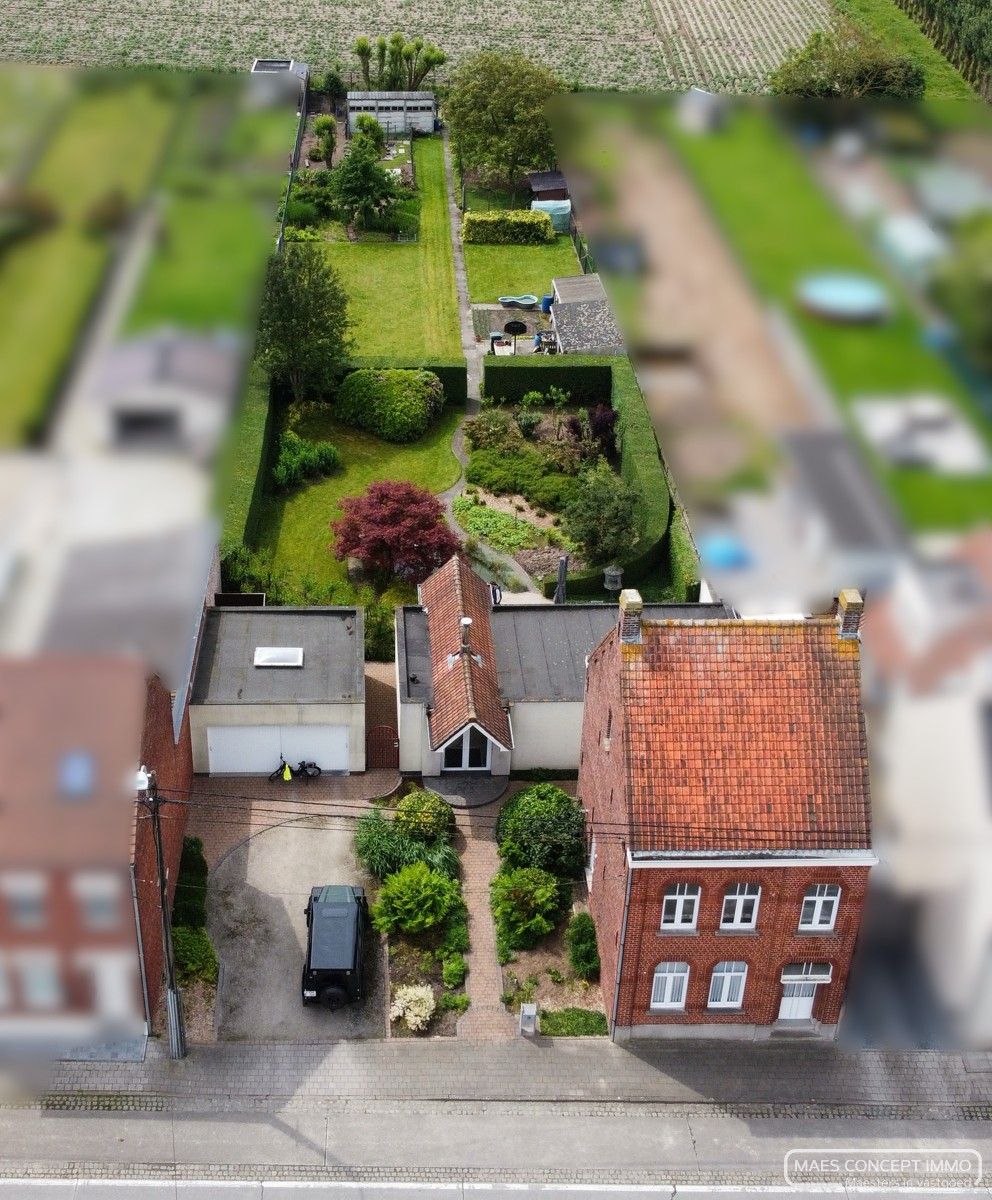 Hoofdfoto van de publicatie: Grote woning te koop met prachtig verzicht op 1800 m2 te Anzegem