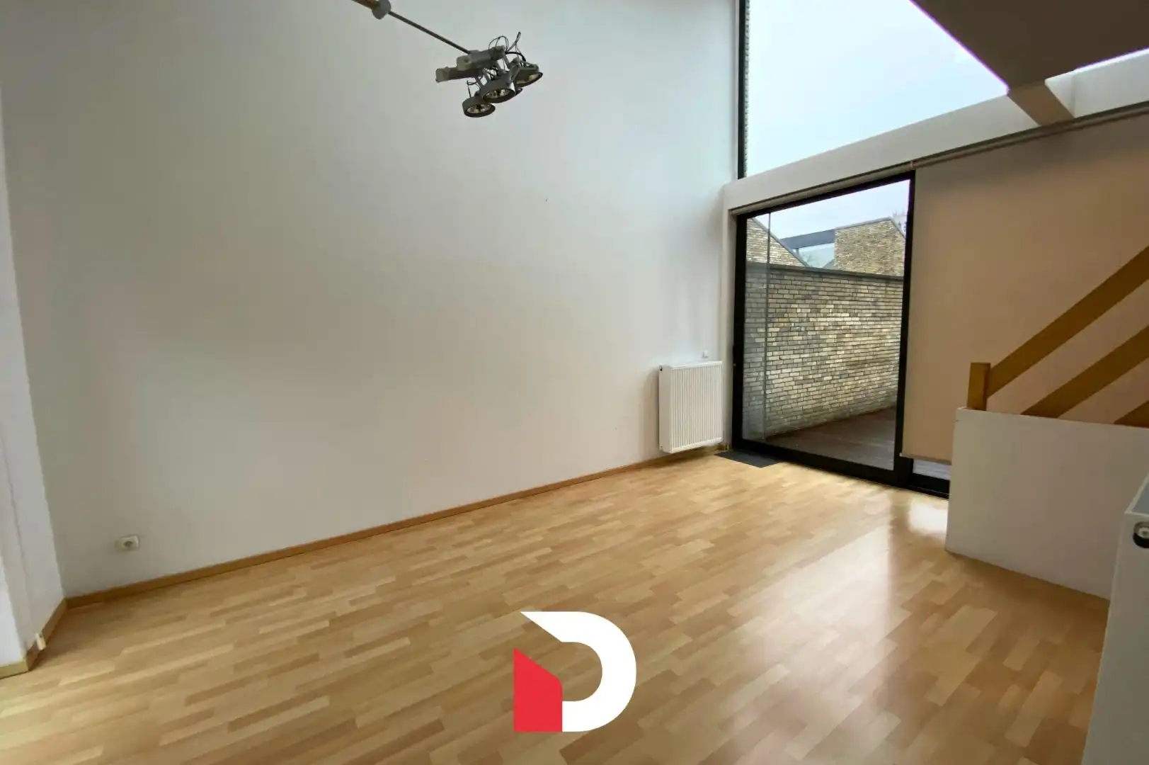 Lichtrijke woning met 3 slaapkamer, 2 badkamers, ruim terras in centrum Brugge foto 3