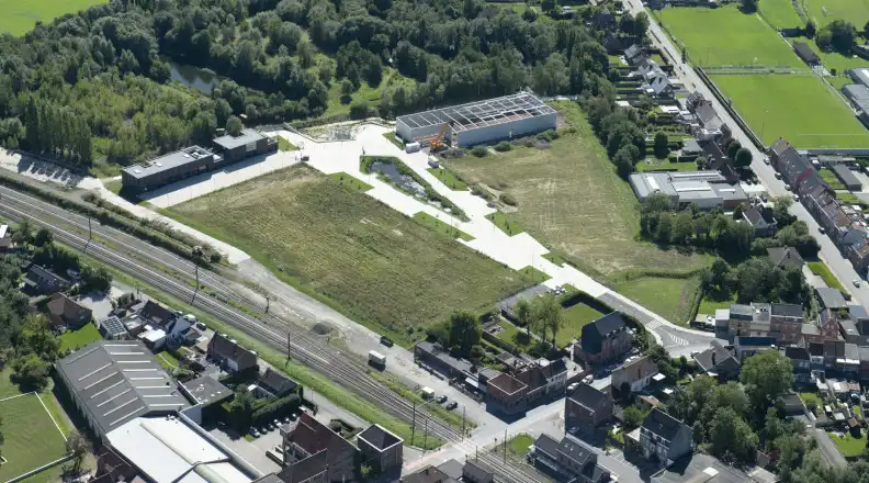 Laatste perceel op het groene Bramier Lauwe  foto 4