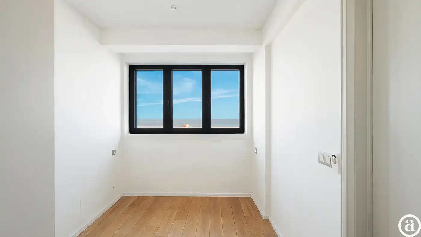 Ongemeubeld appartement met zeezicht nabij Rubensplein  foto 10