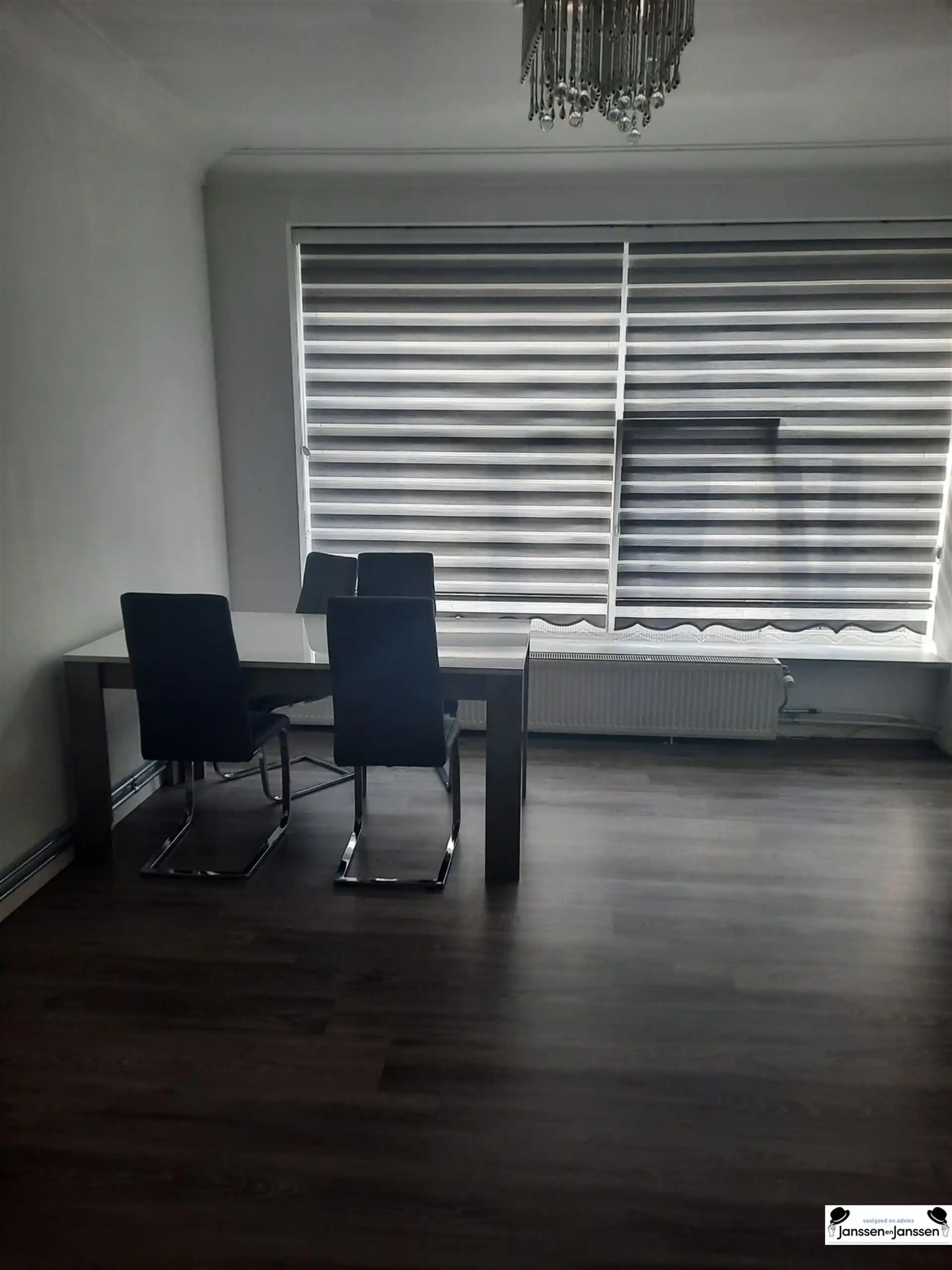 Twee slaapkamer appartement op de eerste verdieping in Antwerpen foto 5