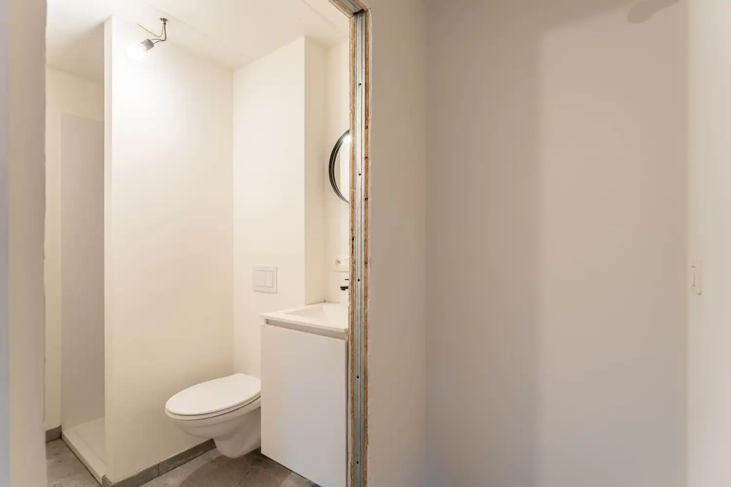 Gloednieuw luxe studio foto 8