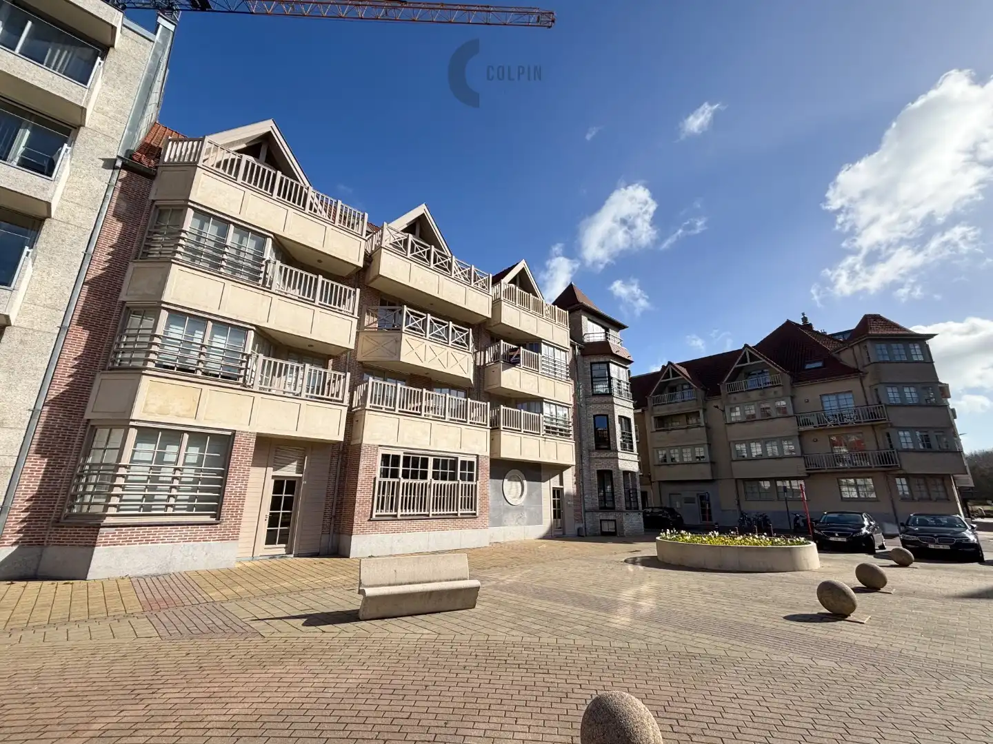 Garagebox onder het Kinkhoornplein in Heist foto {{pictureIndex}}