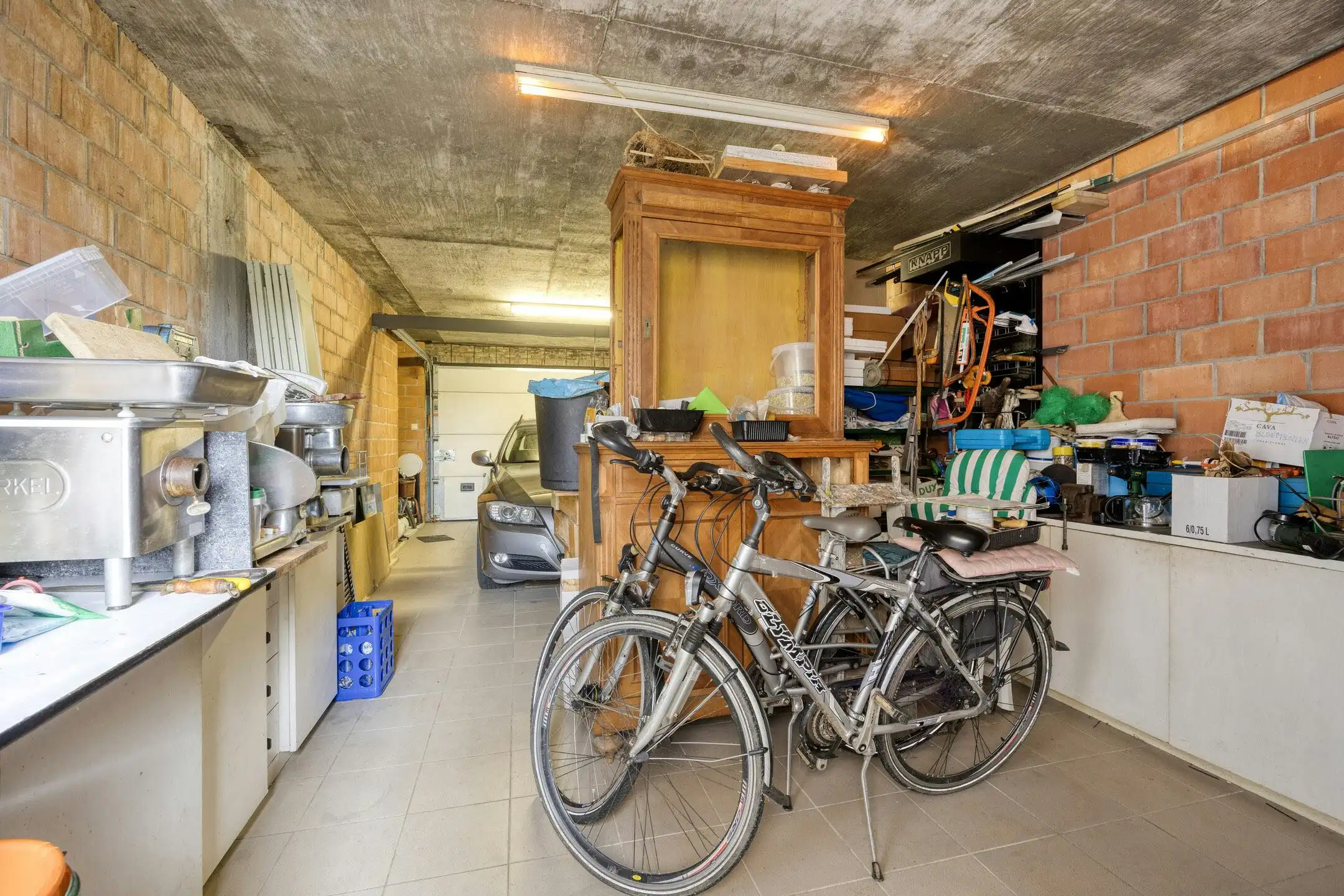 Gelijkvloers handelsruimte of kantoor met woning en tuin foto 29